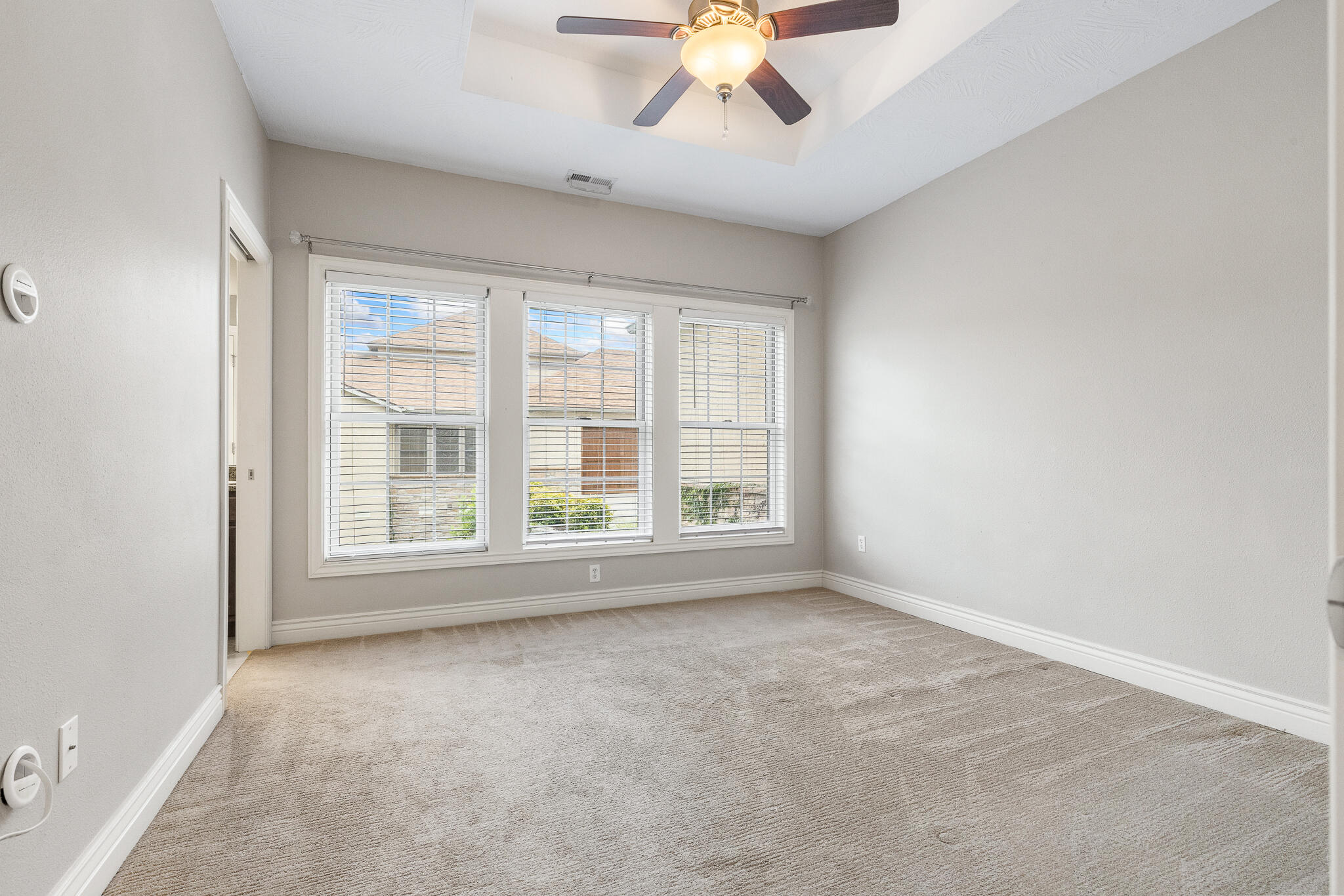 130 Lugano Lane Property Photo 16