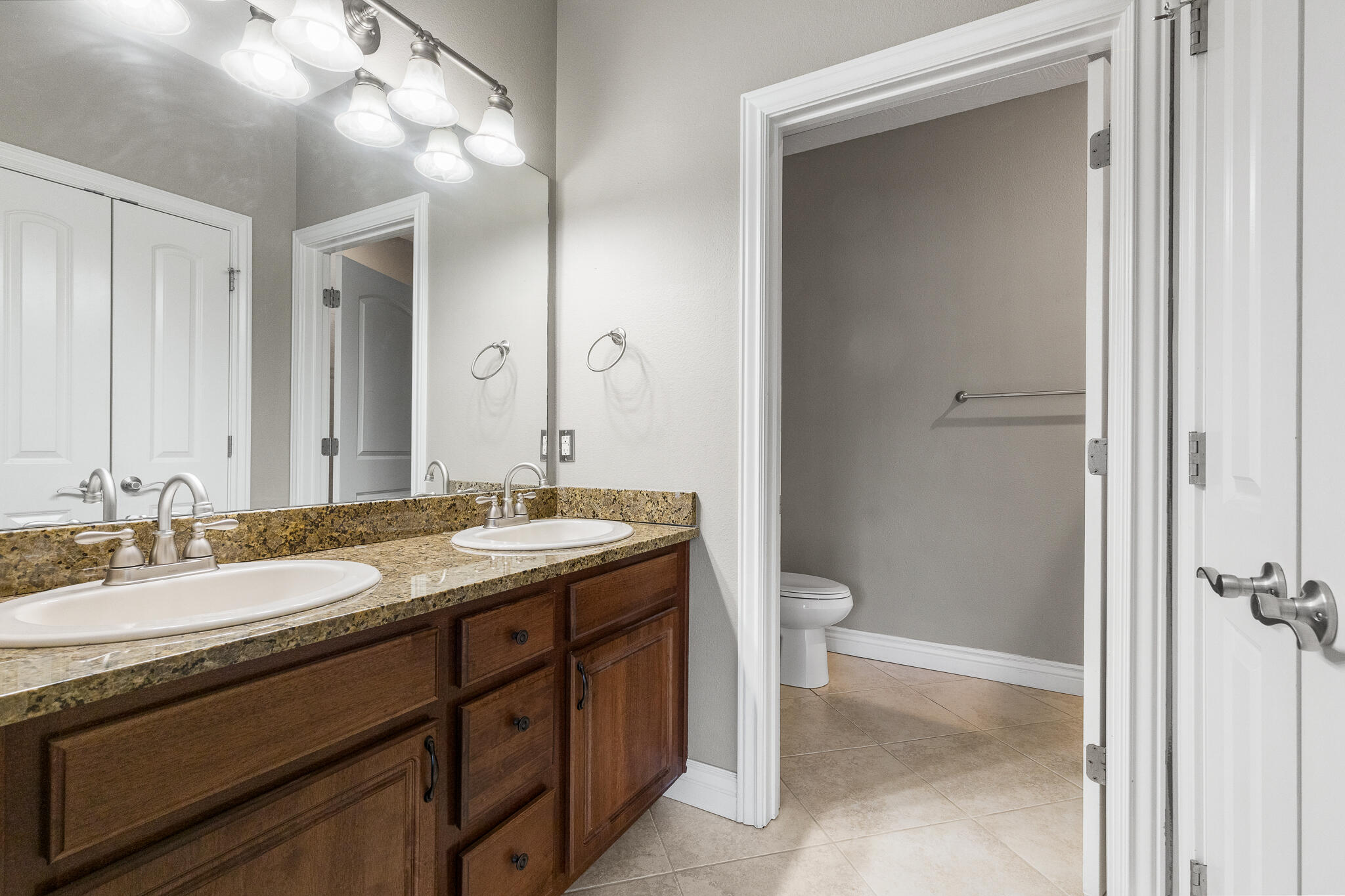 130 Lugano Lane Property Photo 22