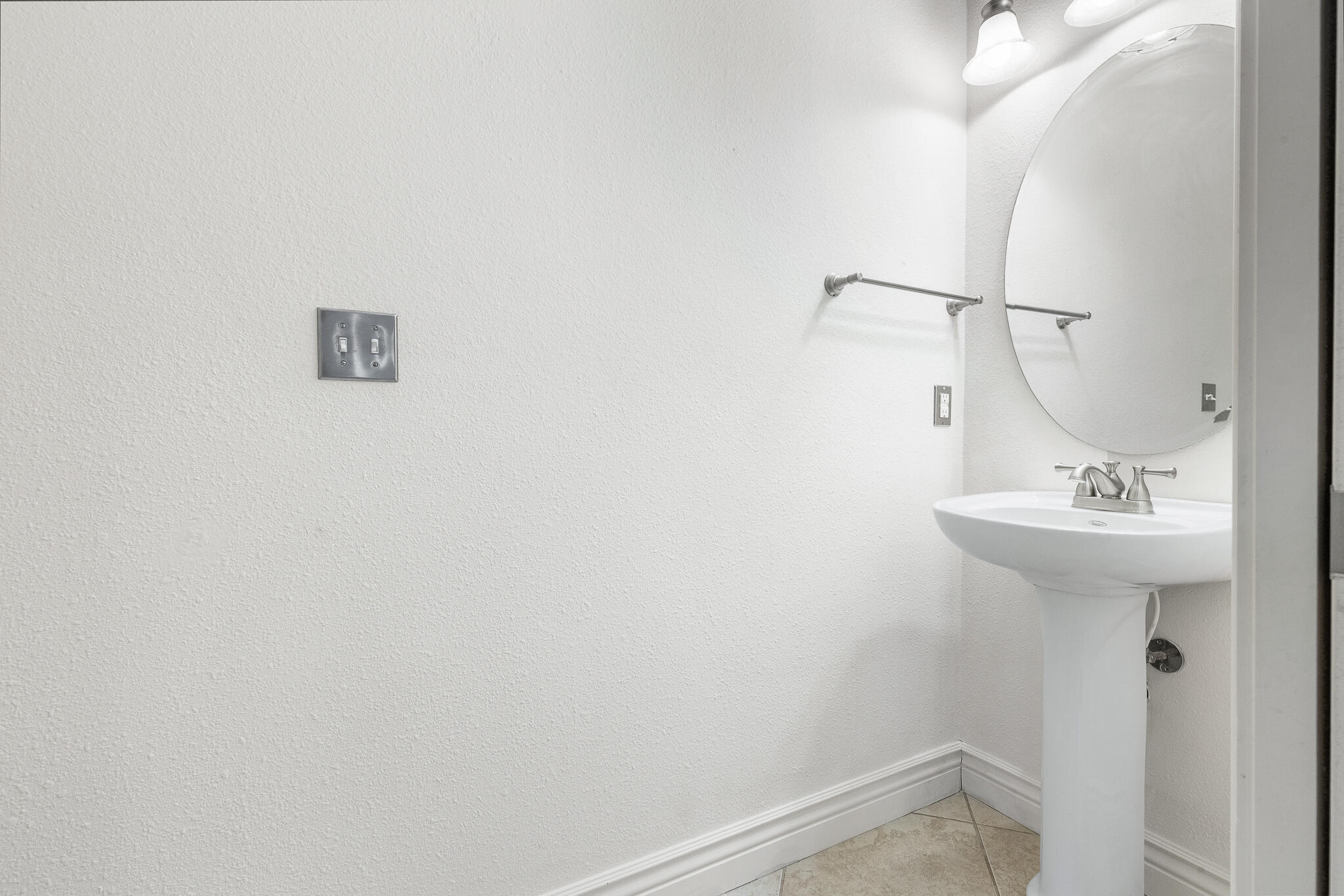 130 Lugano Lane Property Photo 26
