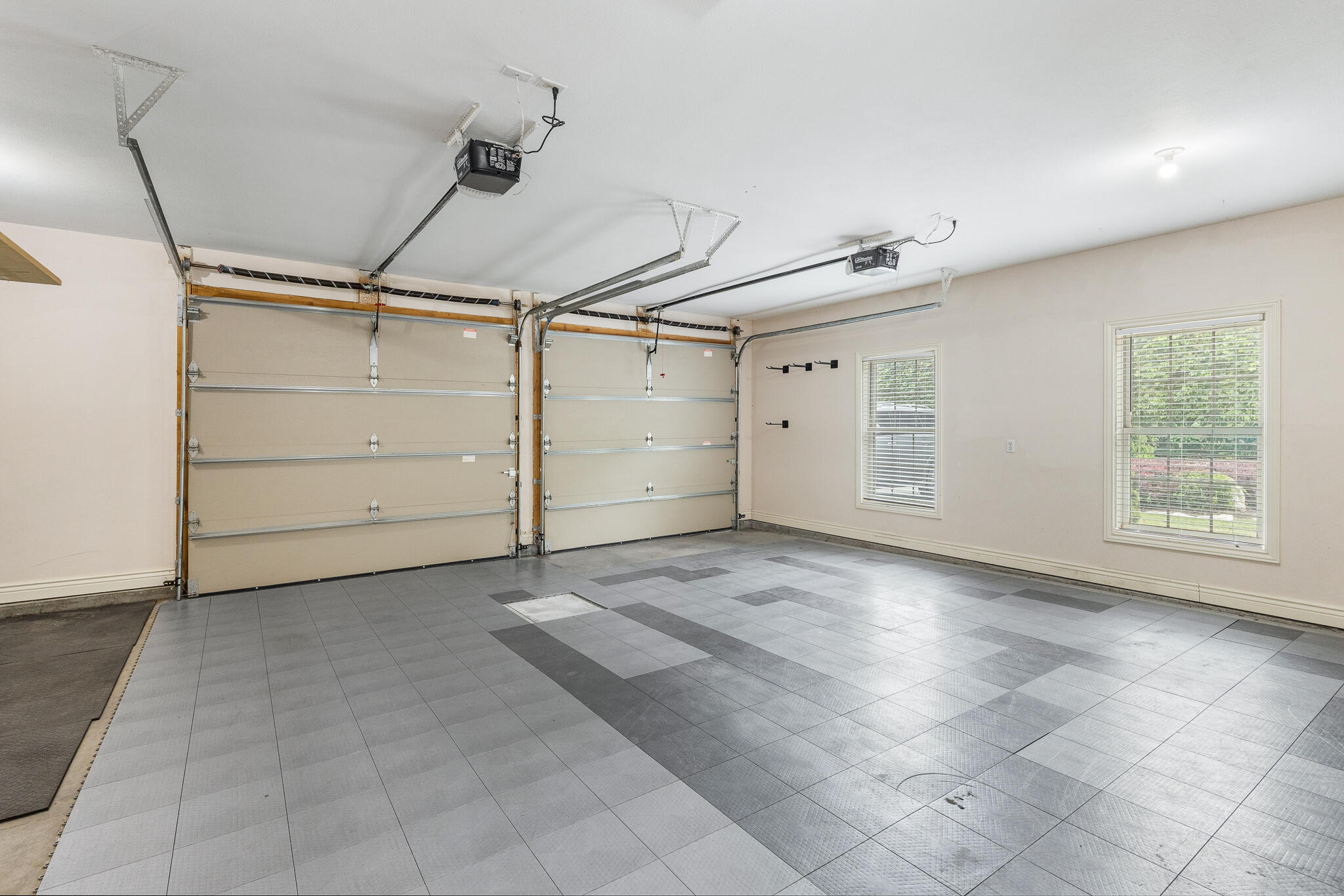 130 Lugano Lane Property Photo 27