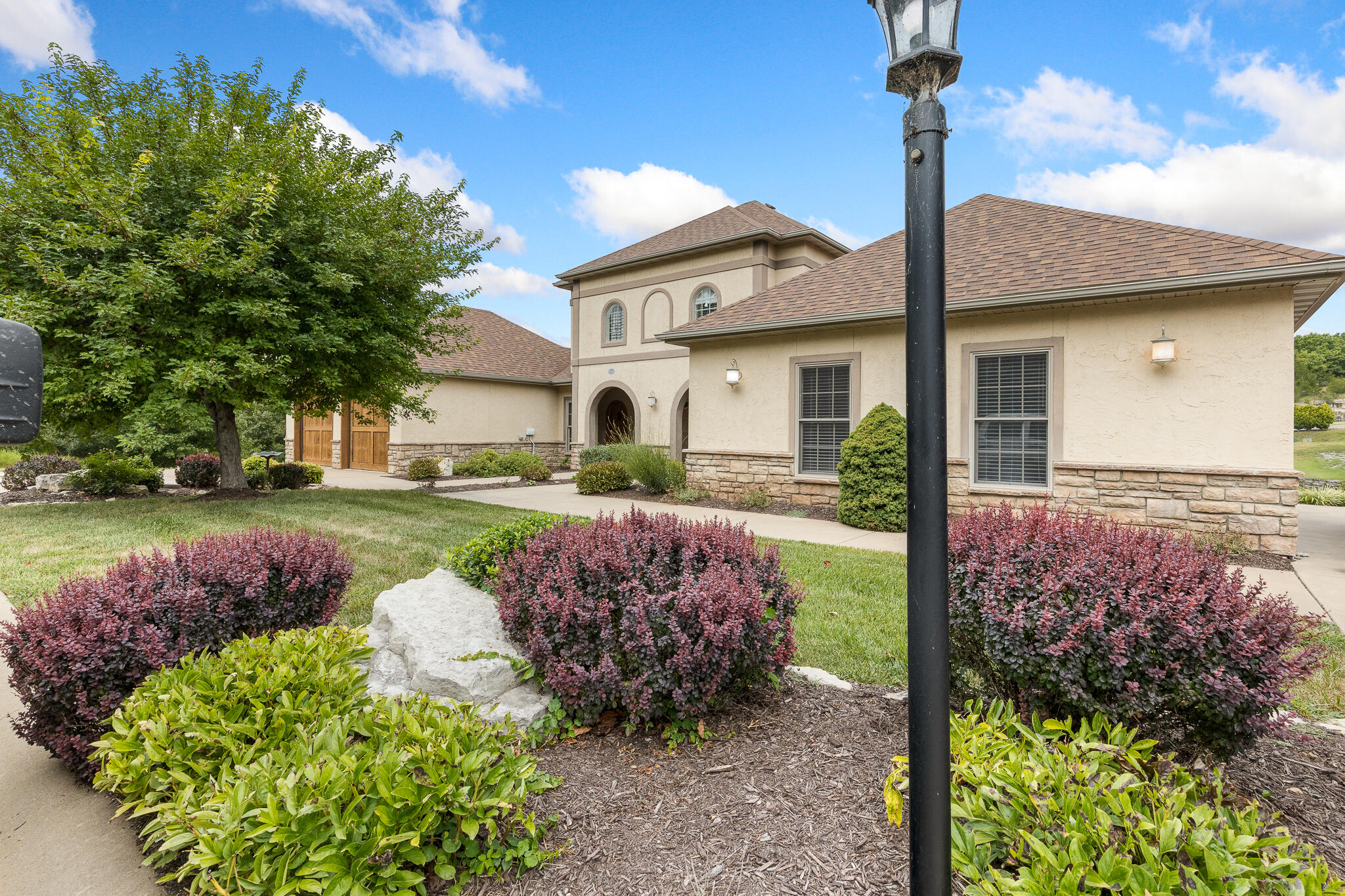 130 Lugano Lane Property Photo 40