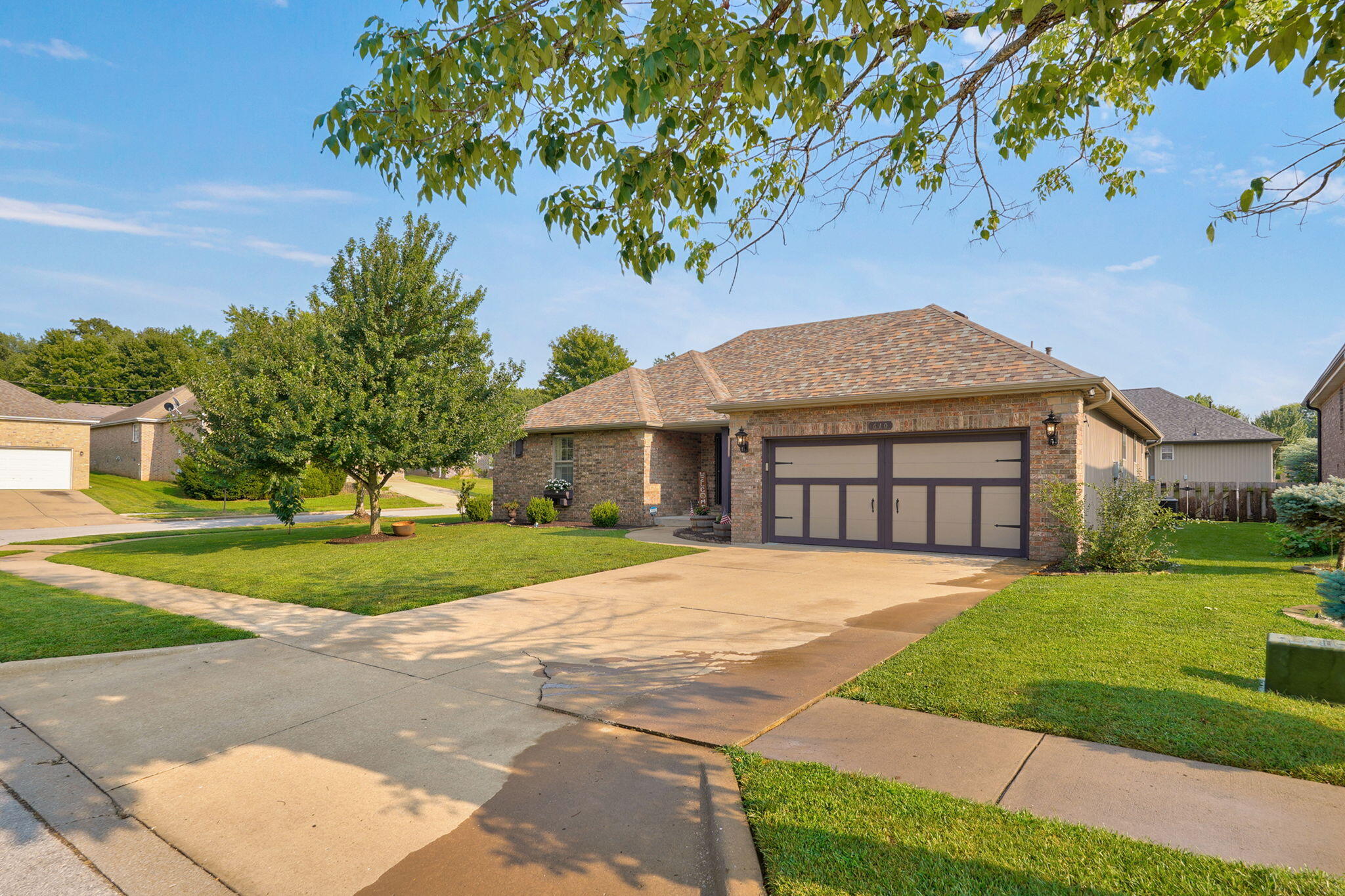 610 East Katella Circle Property Photo 1