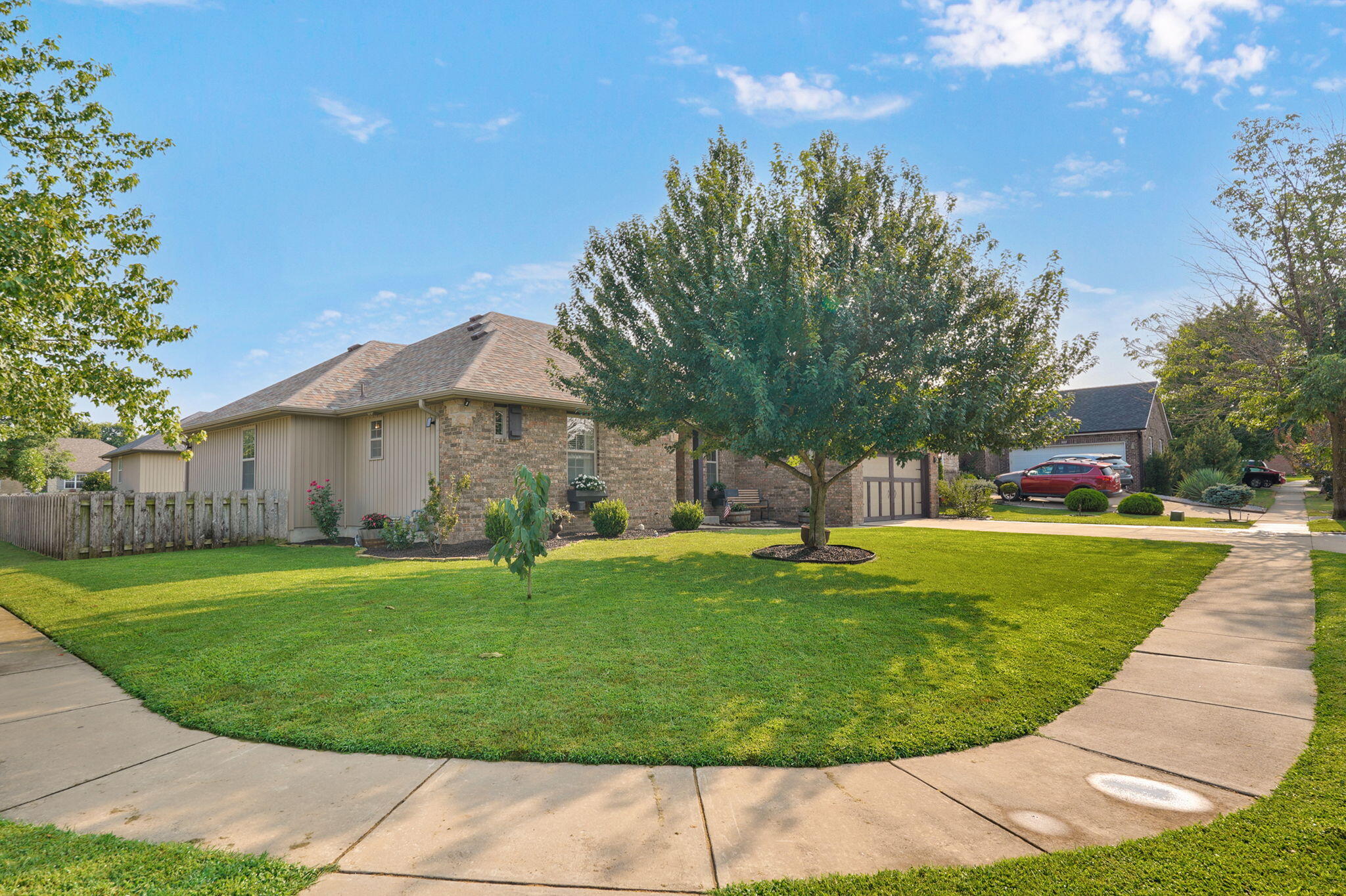 610 East Katella Circle Property Photo 3