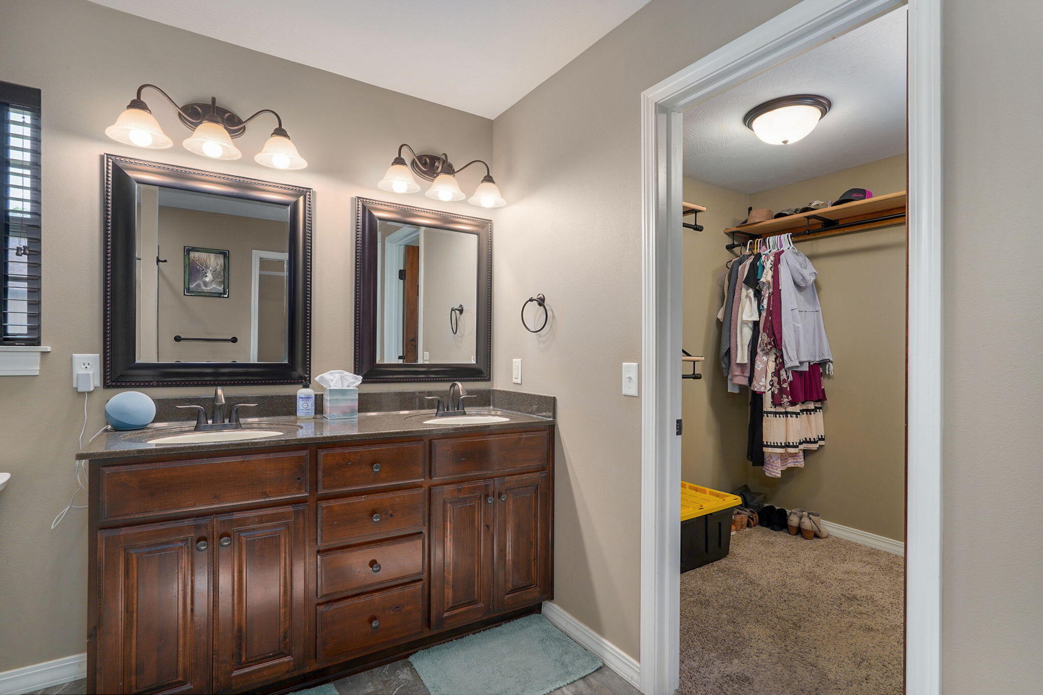 610 East Katella Circle Property Photo 19