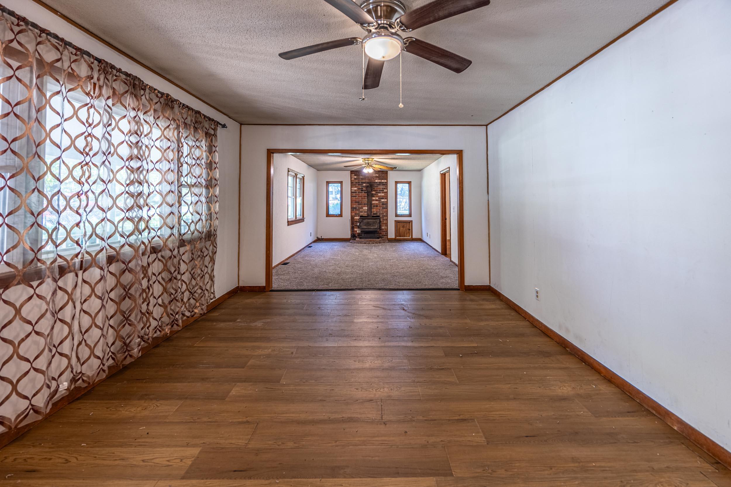 30126 Kinship Lane Property Photo 4