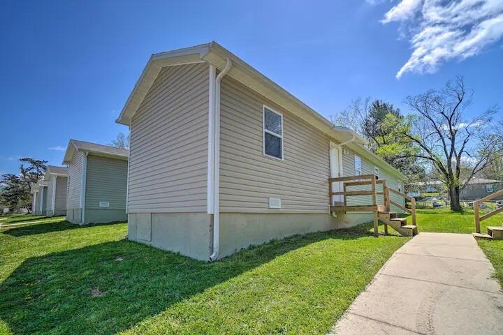914 Renfrow Avenue Property Photo 1