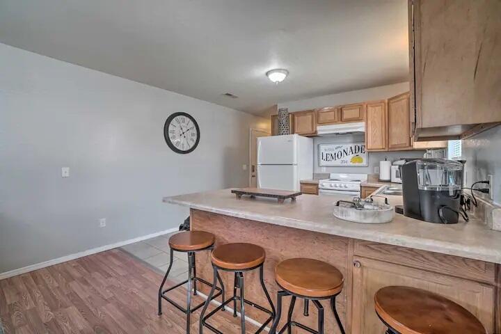 914 Renfrow Avenue Property Photo 6