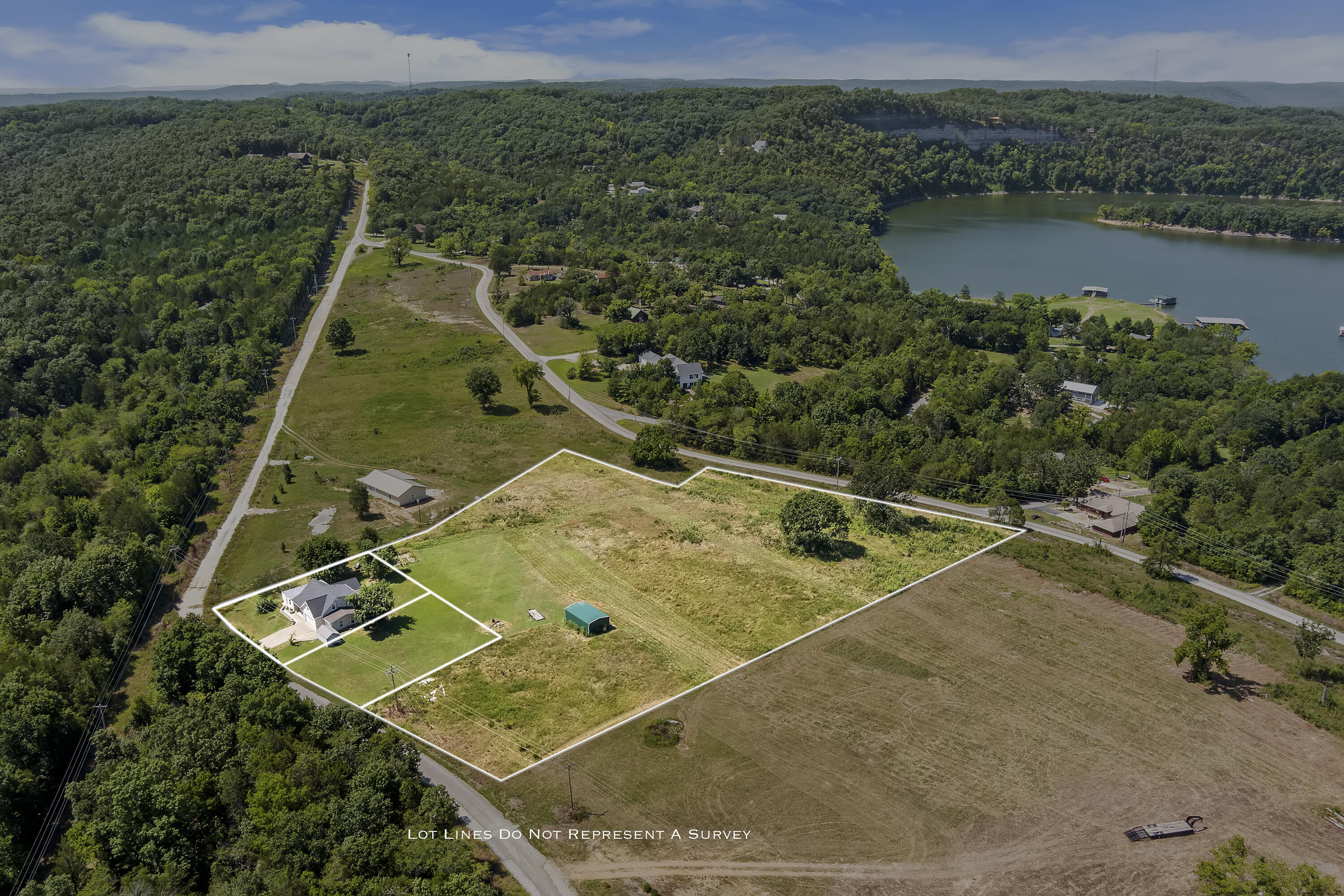 341 Dockhouse Lane Property Photo 3