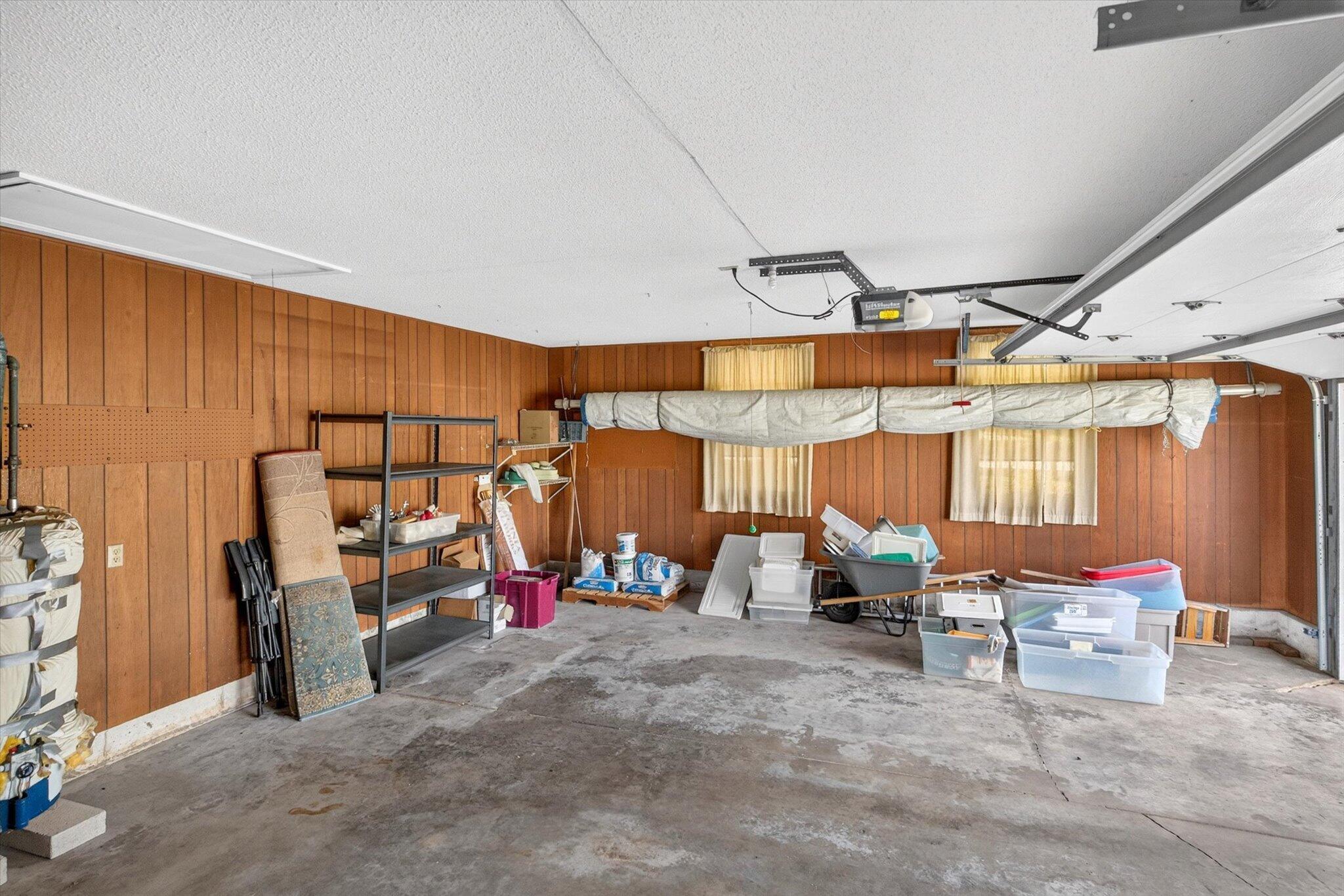 5026 South Charleston Avenue Property Photo 26