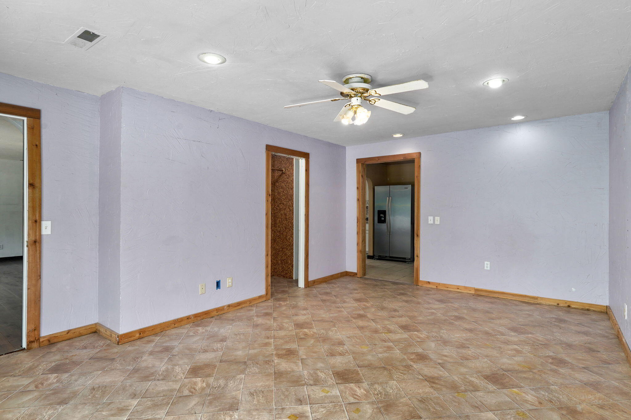 18803 Lawrence 2100 Property Photo 16
