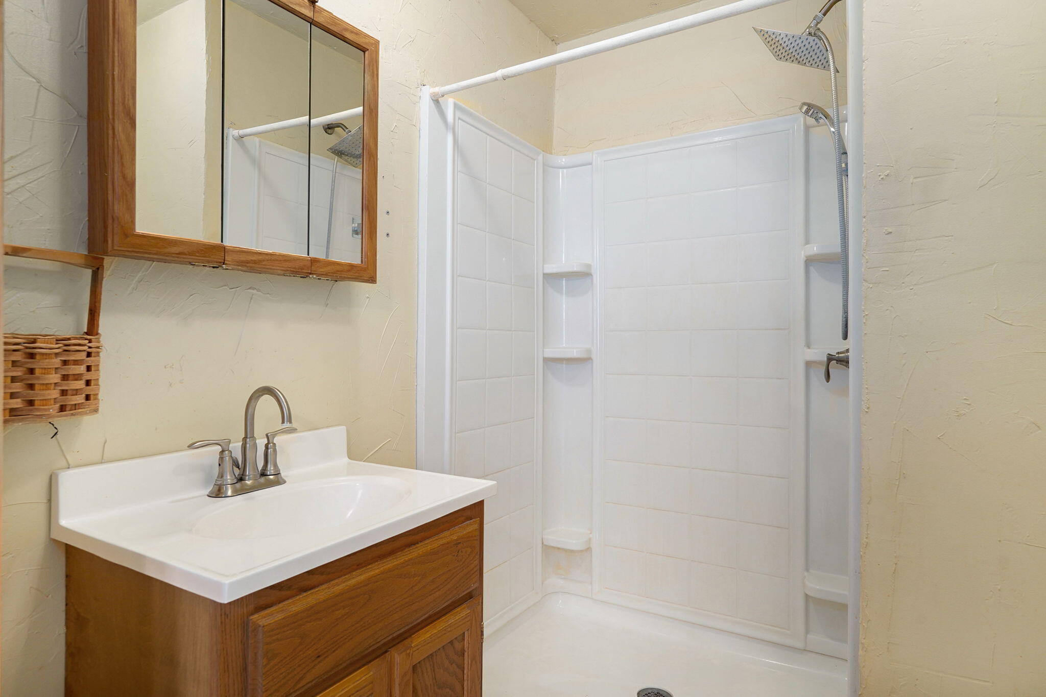 18803 Lawrence 2100 Property Photo 19