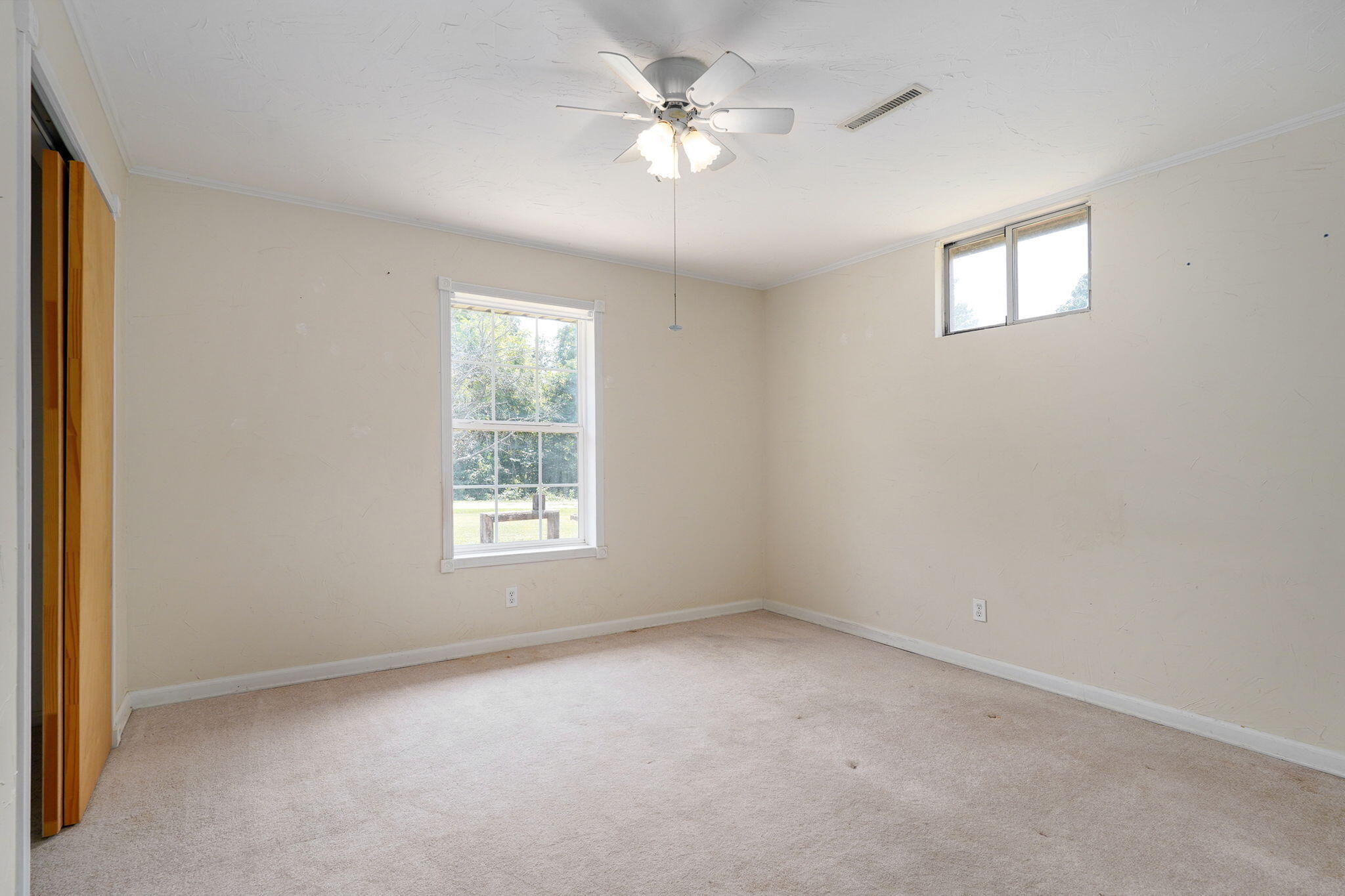 18803 Lawrence 2100 Property Photo 20