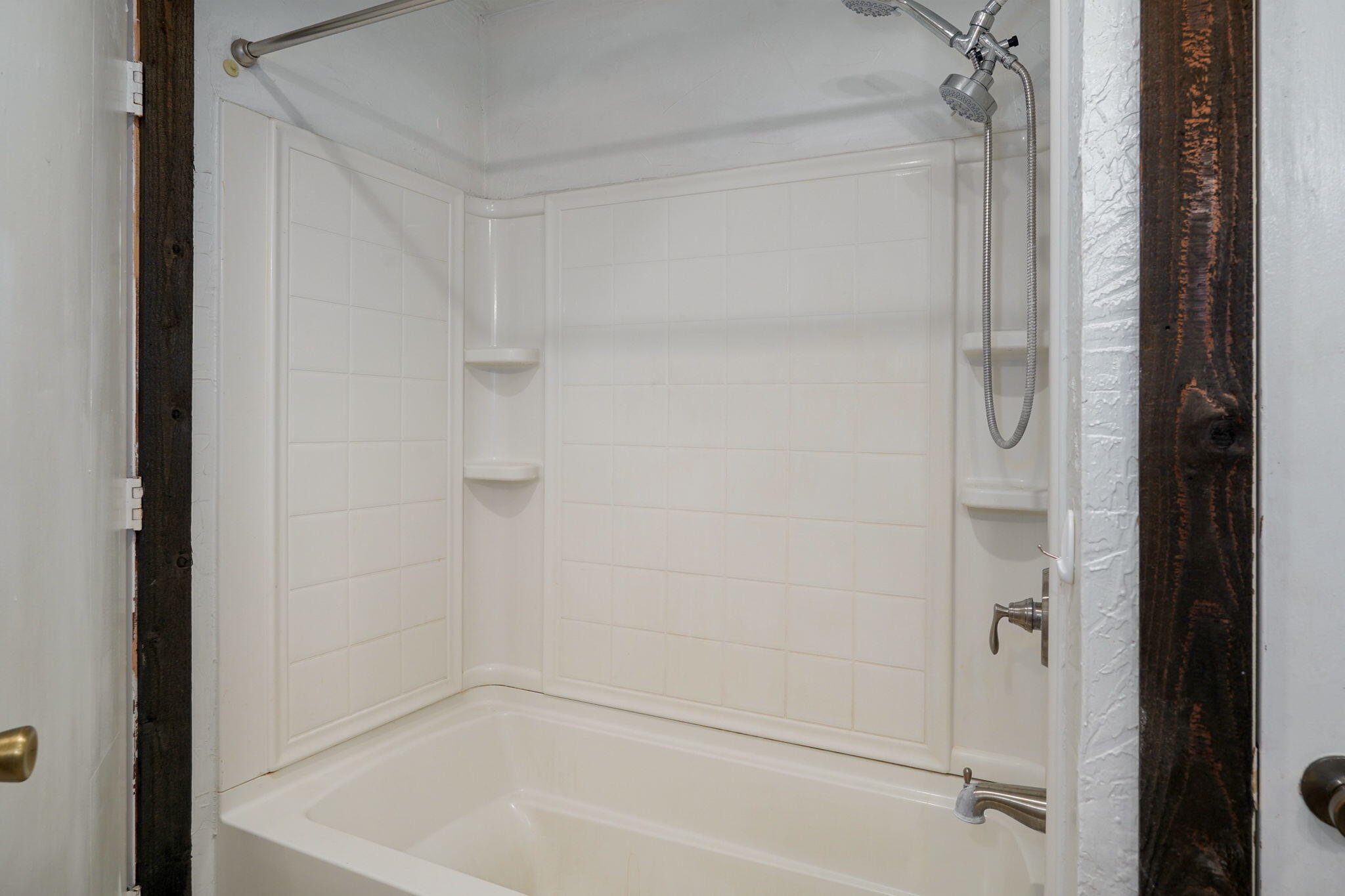 18803 Lawrence 2100 Property Photo 23