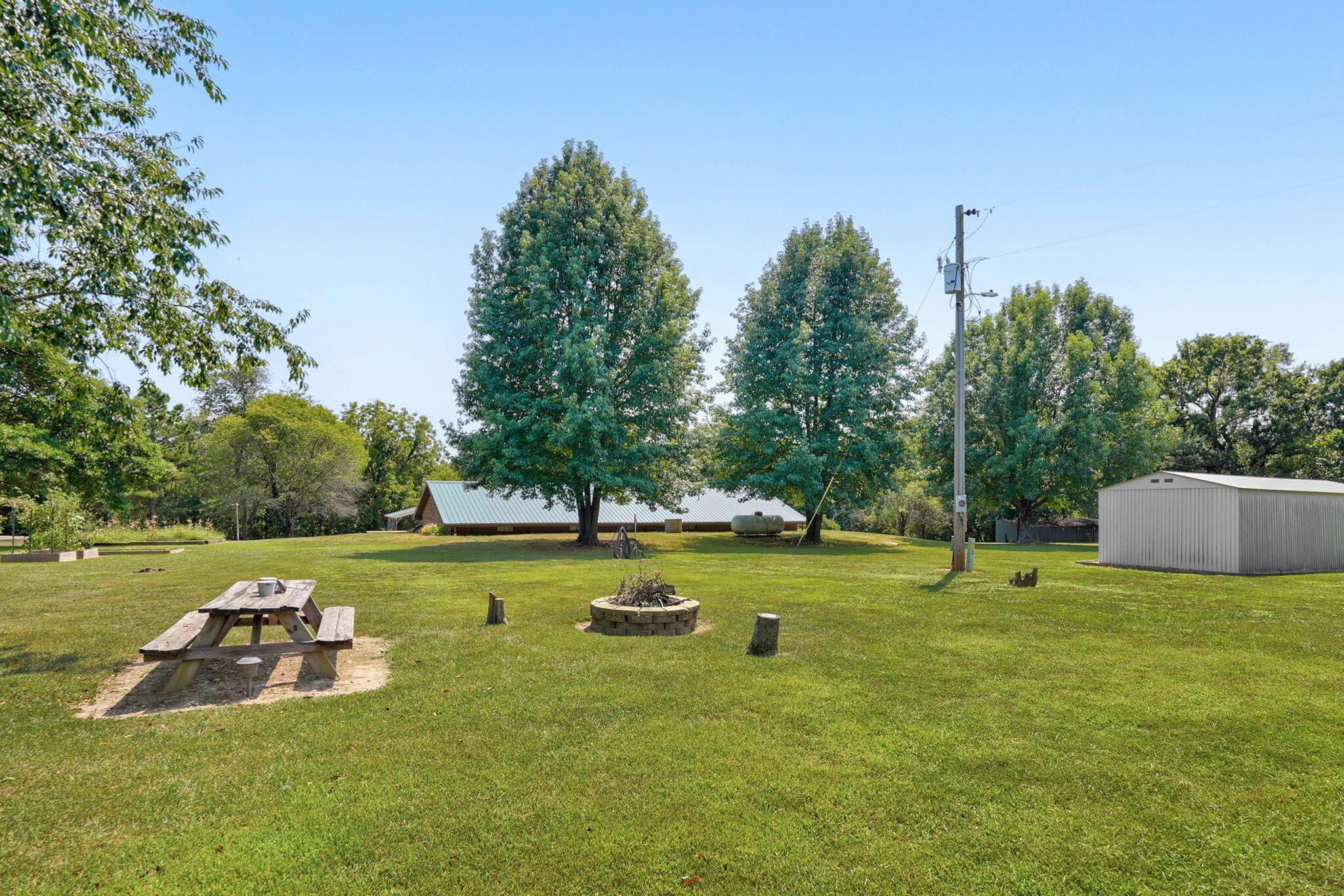 18803 Lawrence 2100 Property Photo 28
