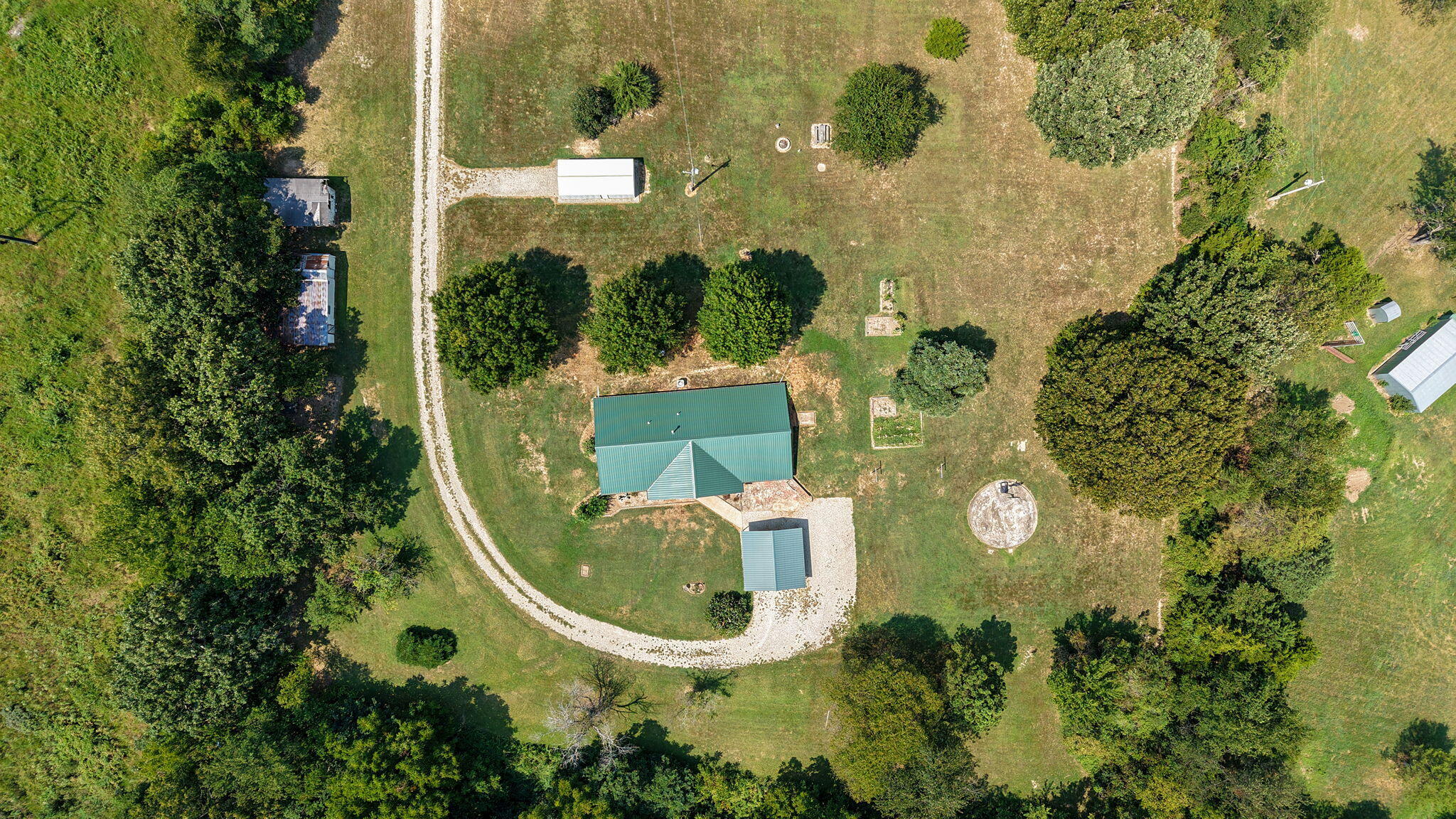 18803 Lawrence 2100 Property Photo 37