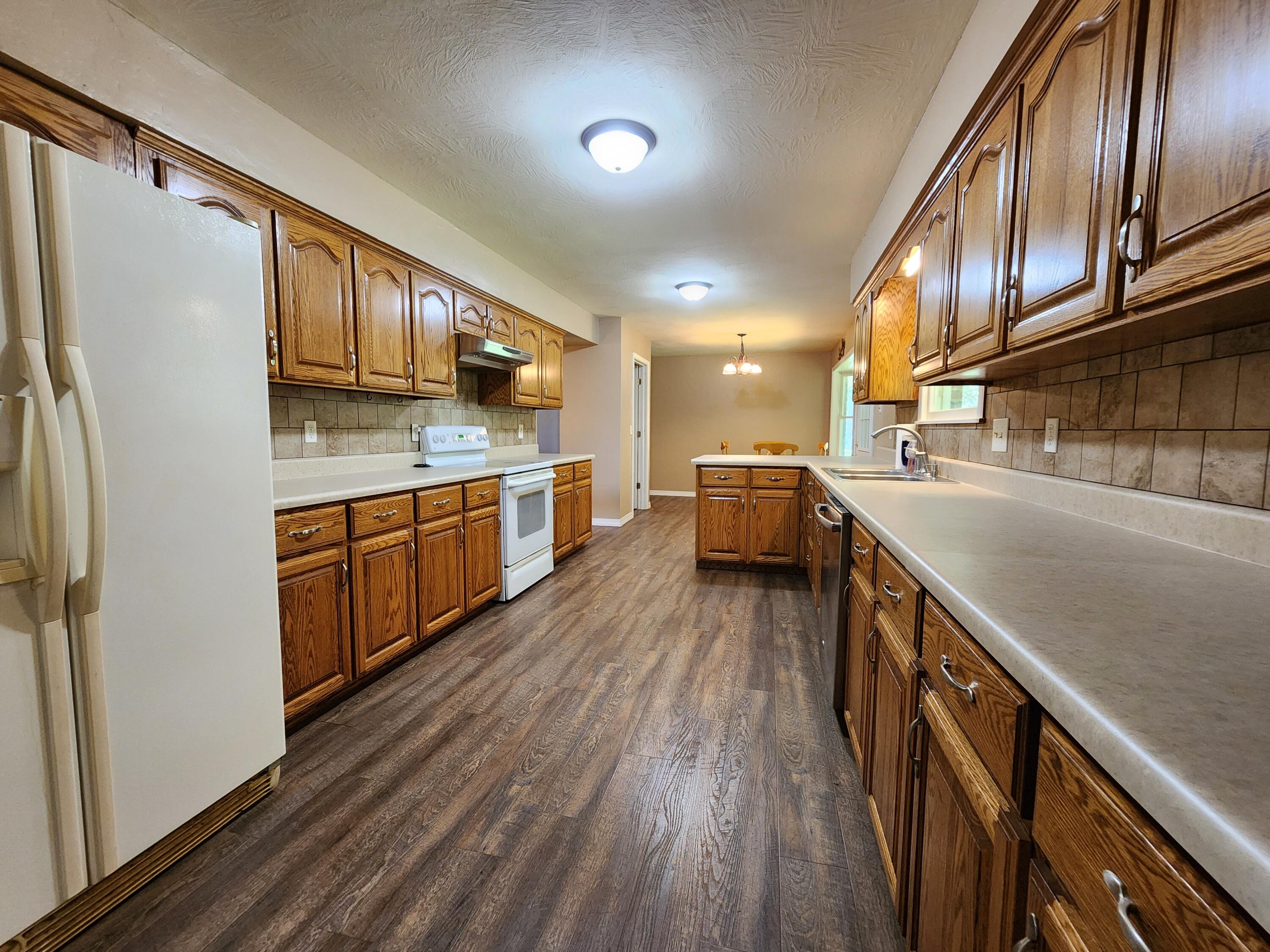 503 Cedar Ridge Road Property Photo 12