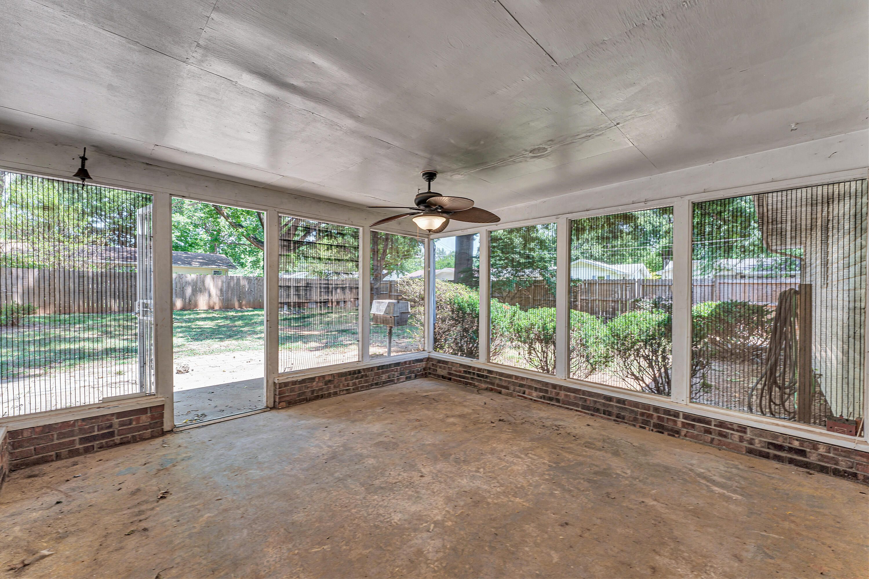 1543 East Glenwood Street Property Photo 26