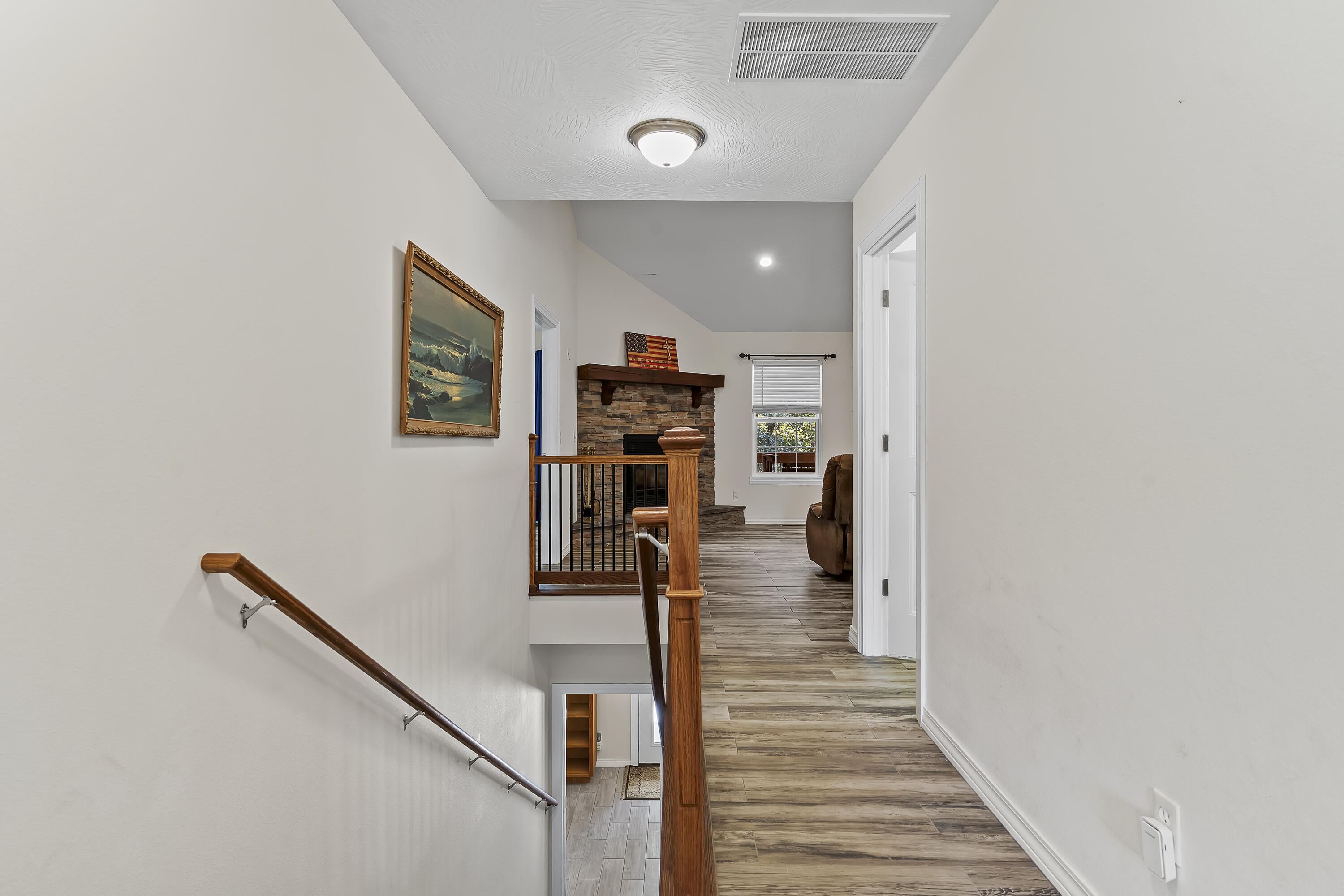 9318 East Farm Rd 112 Property Photo 10