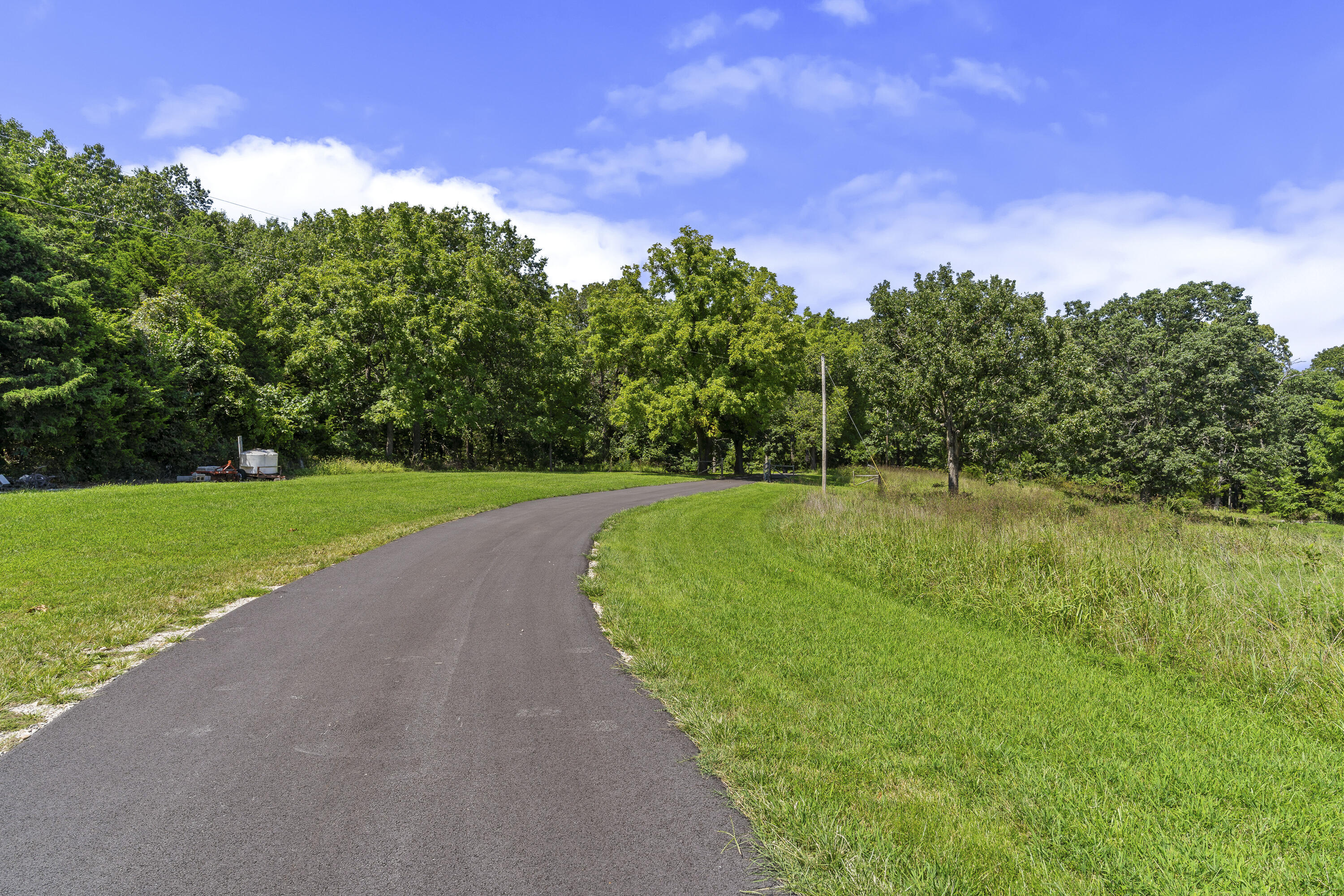 9318 East Farm Rd 112 Property Photo 54