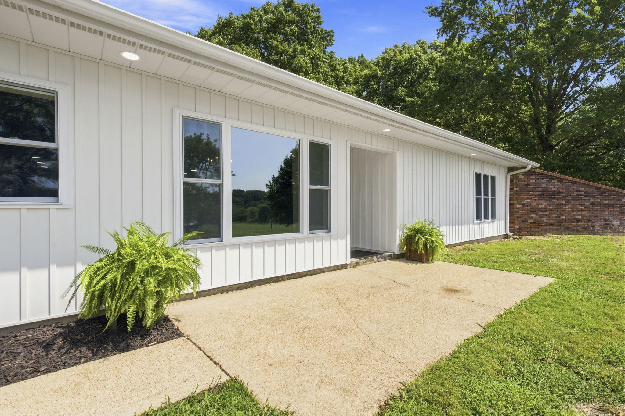 2856 Blanton Lane Property Photo 4