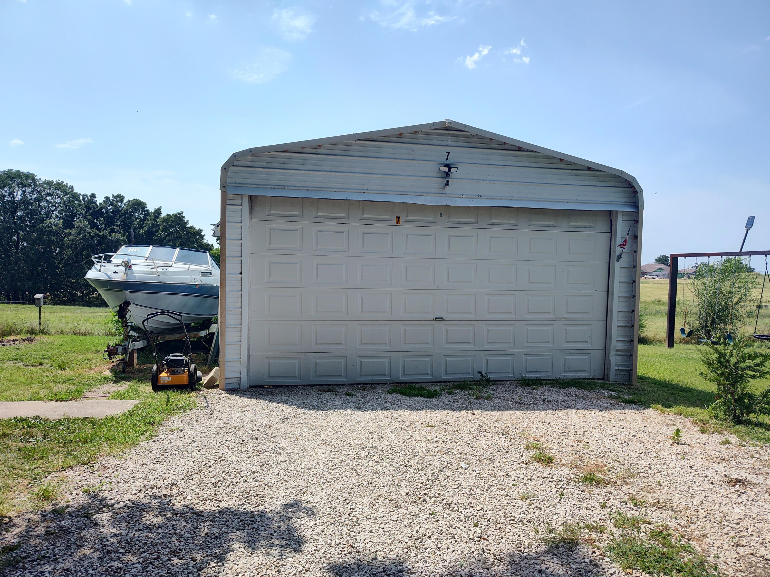 7 Bona Loop Property Photo 19