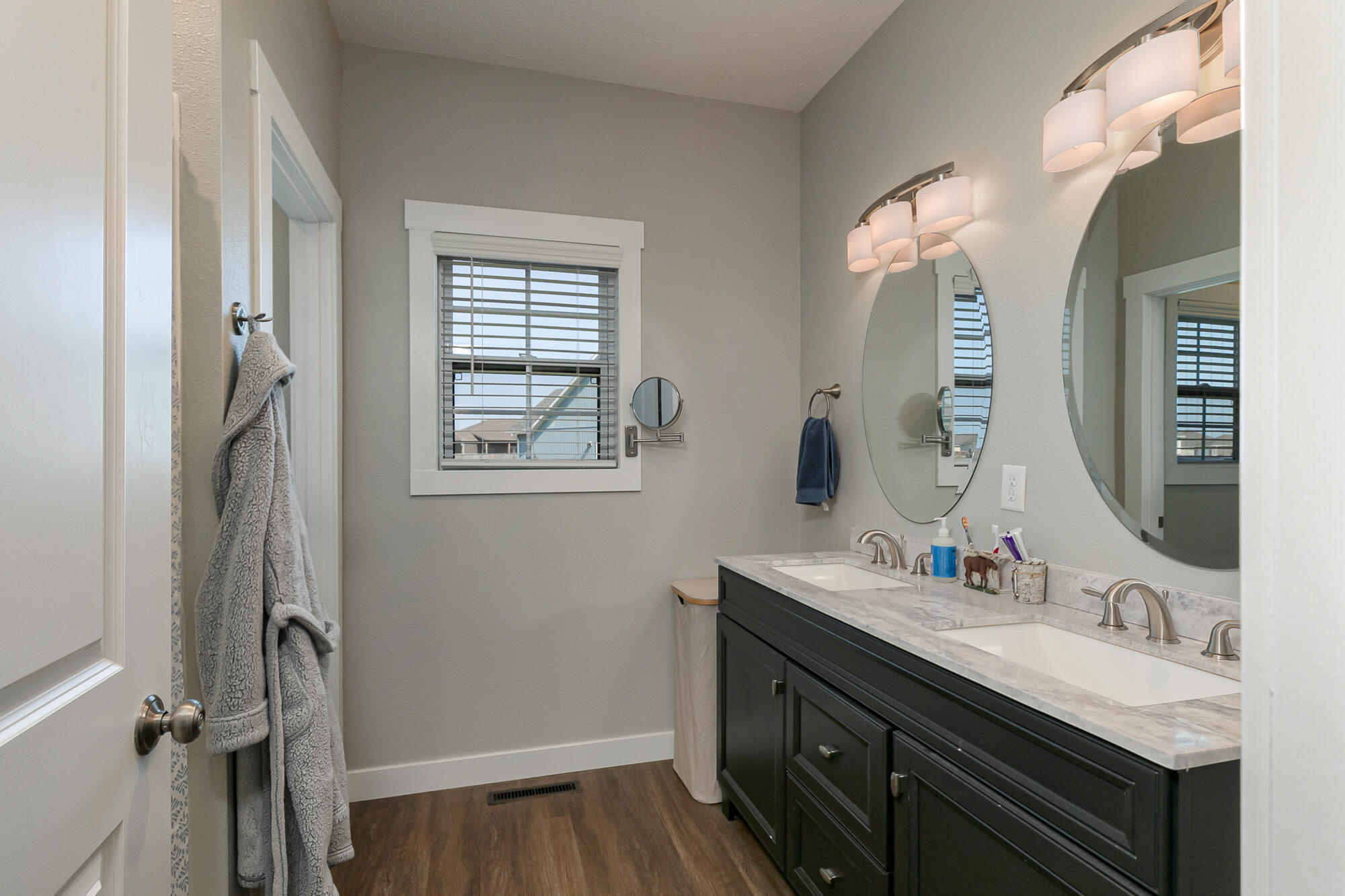 2460 Durango Drive Property Photo 15