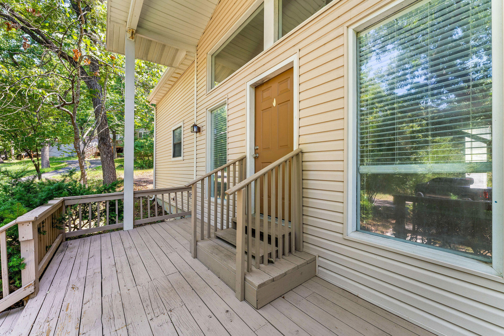 273 Jupiter Way Property Photo 3