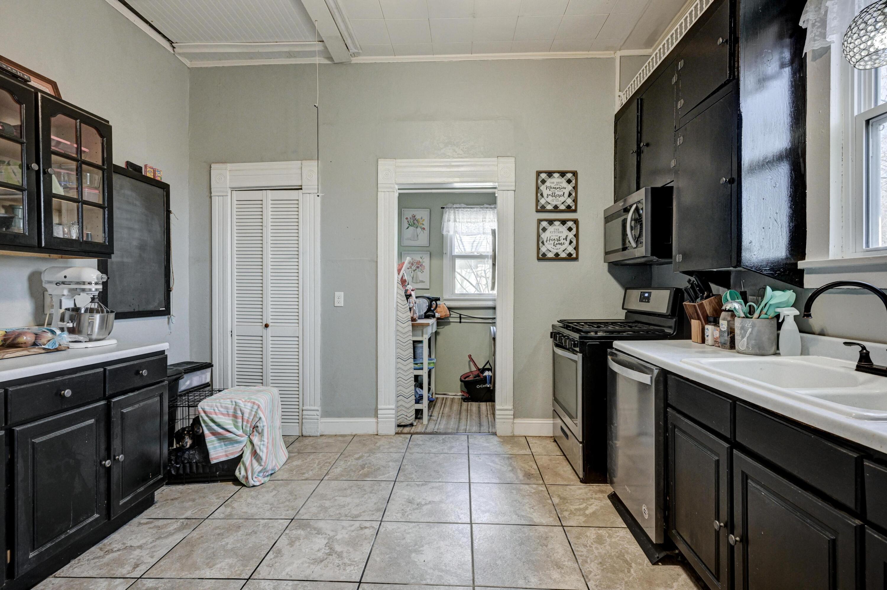 2025 South Connor Avenue Property Photo 14