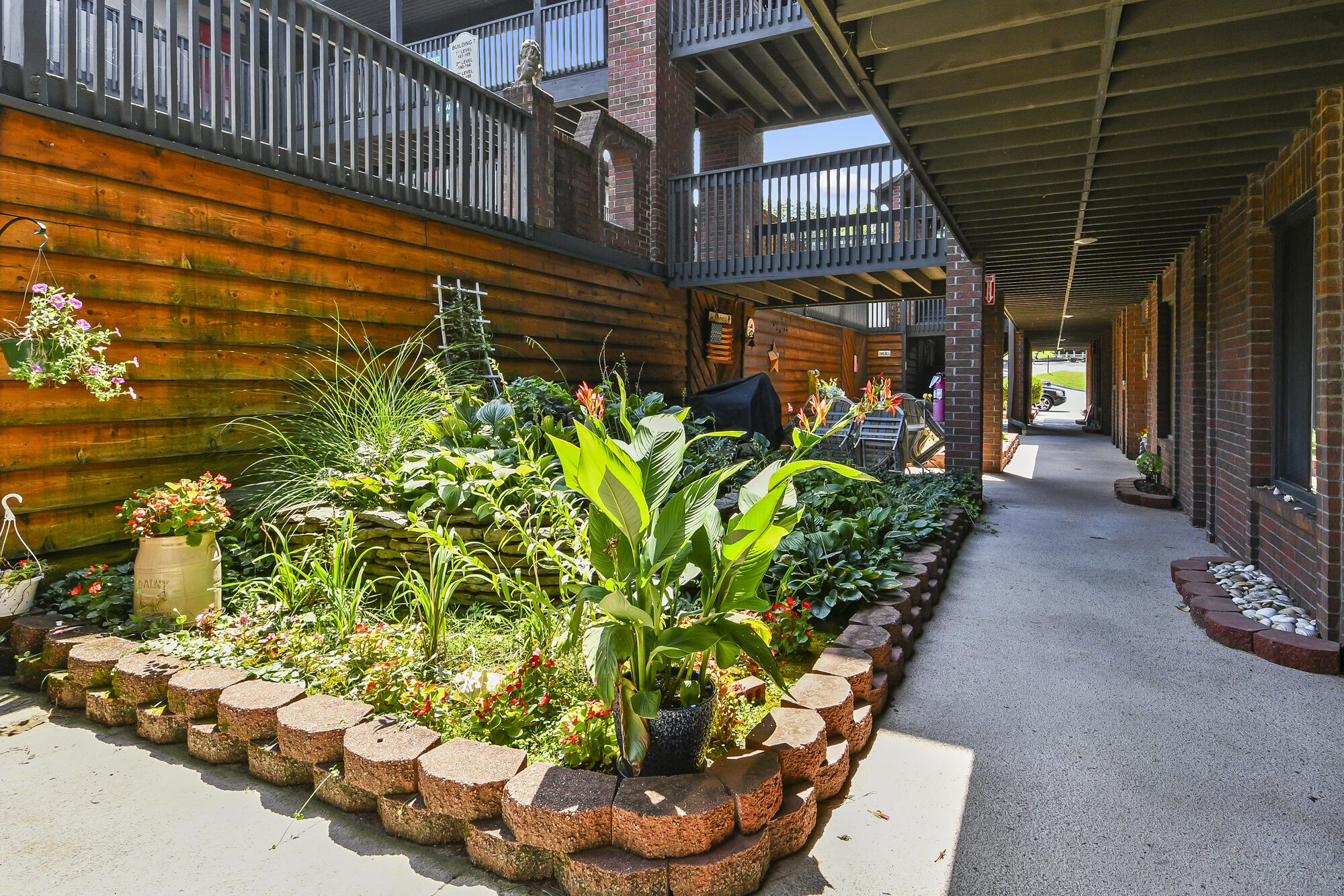 150 Sunken Forest Drive 193 Property Photo 30