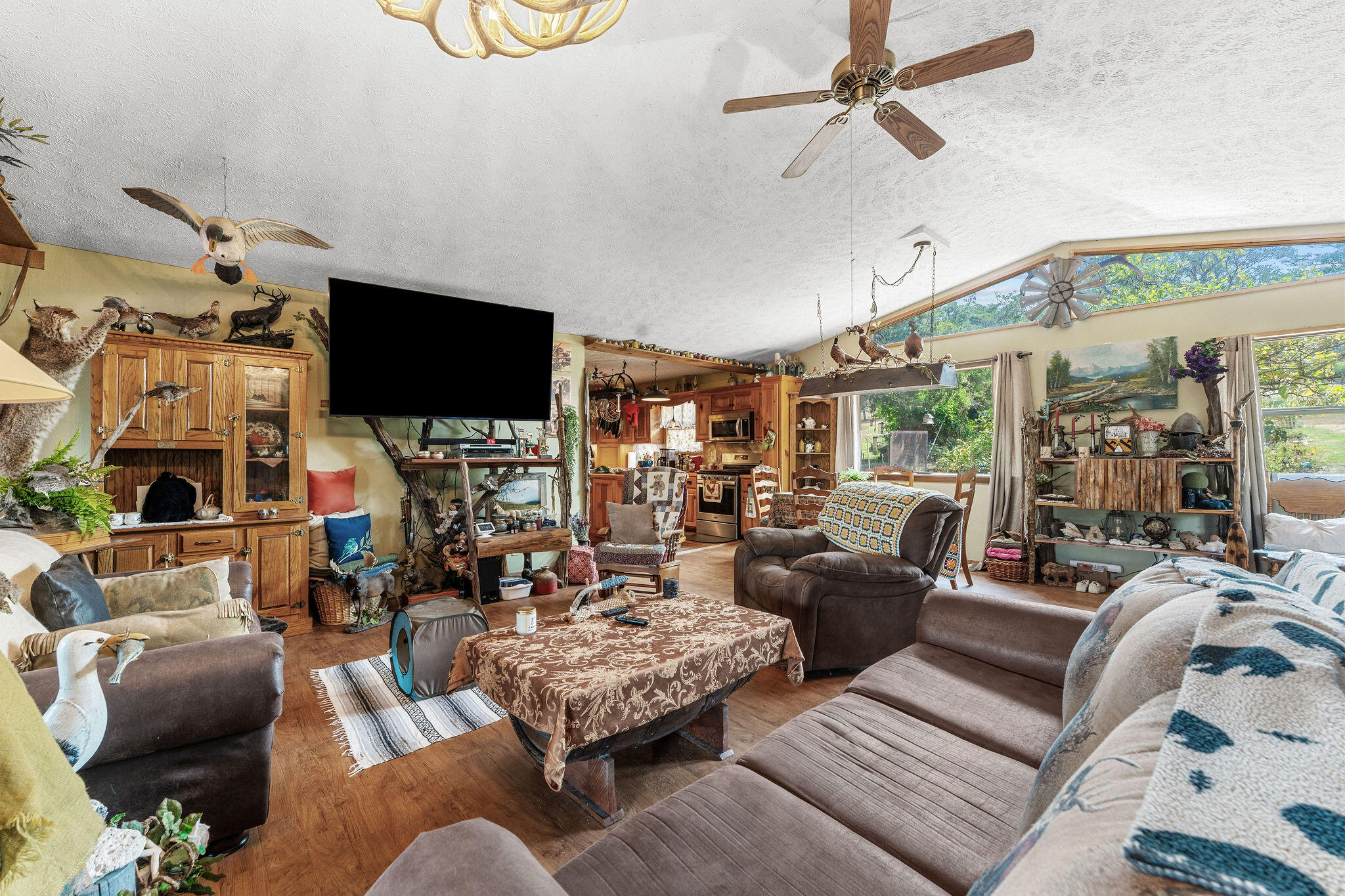 29121 Station Lane Property Photo 15