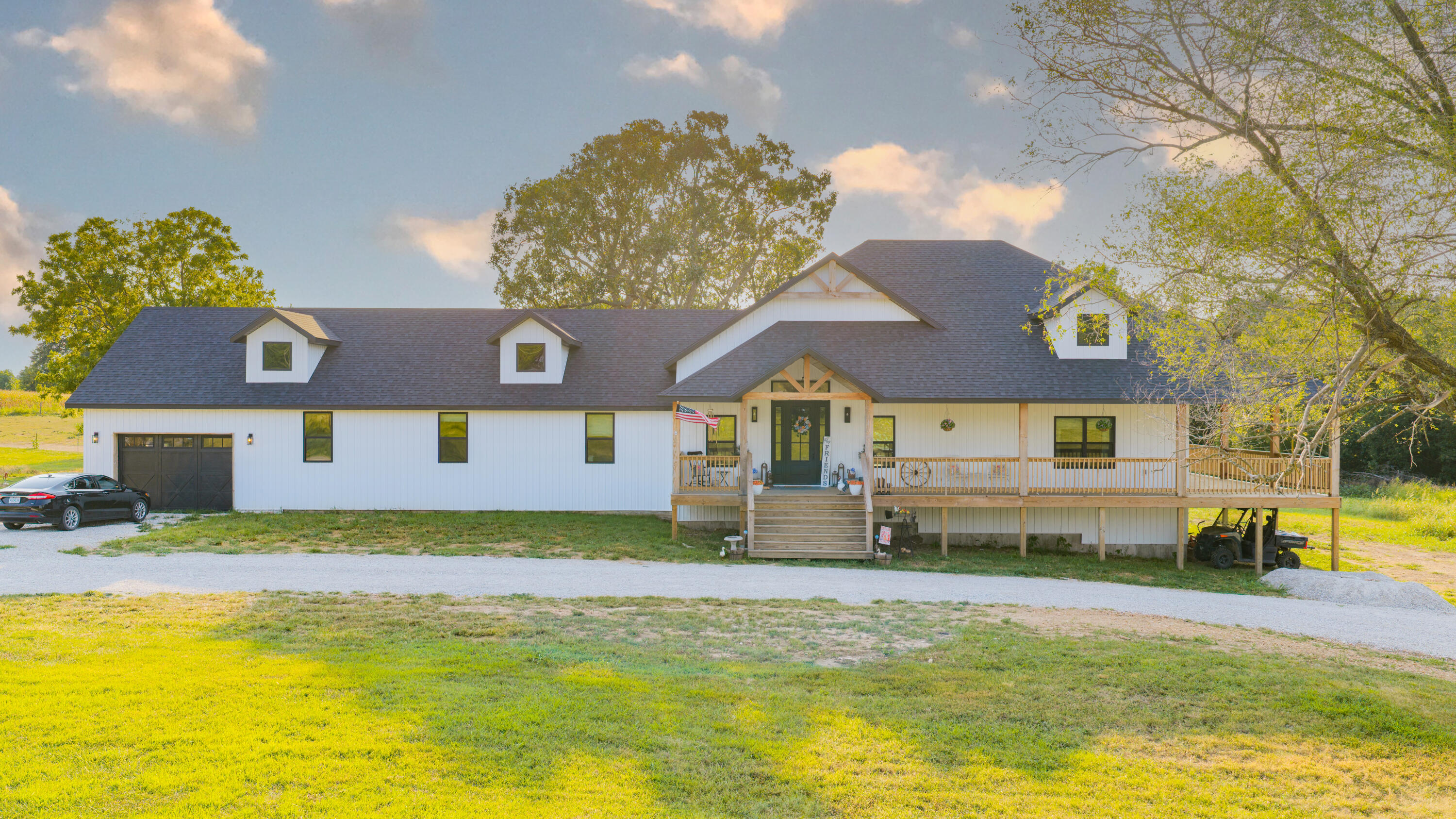 643 Route Ff Property Photo 3