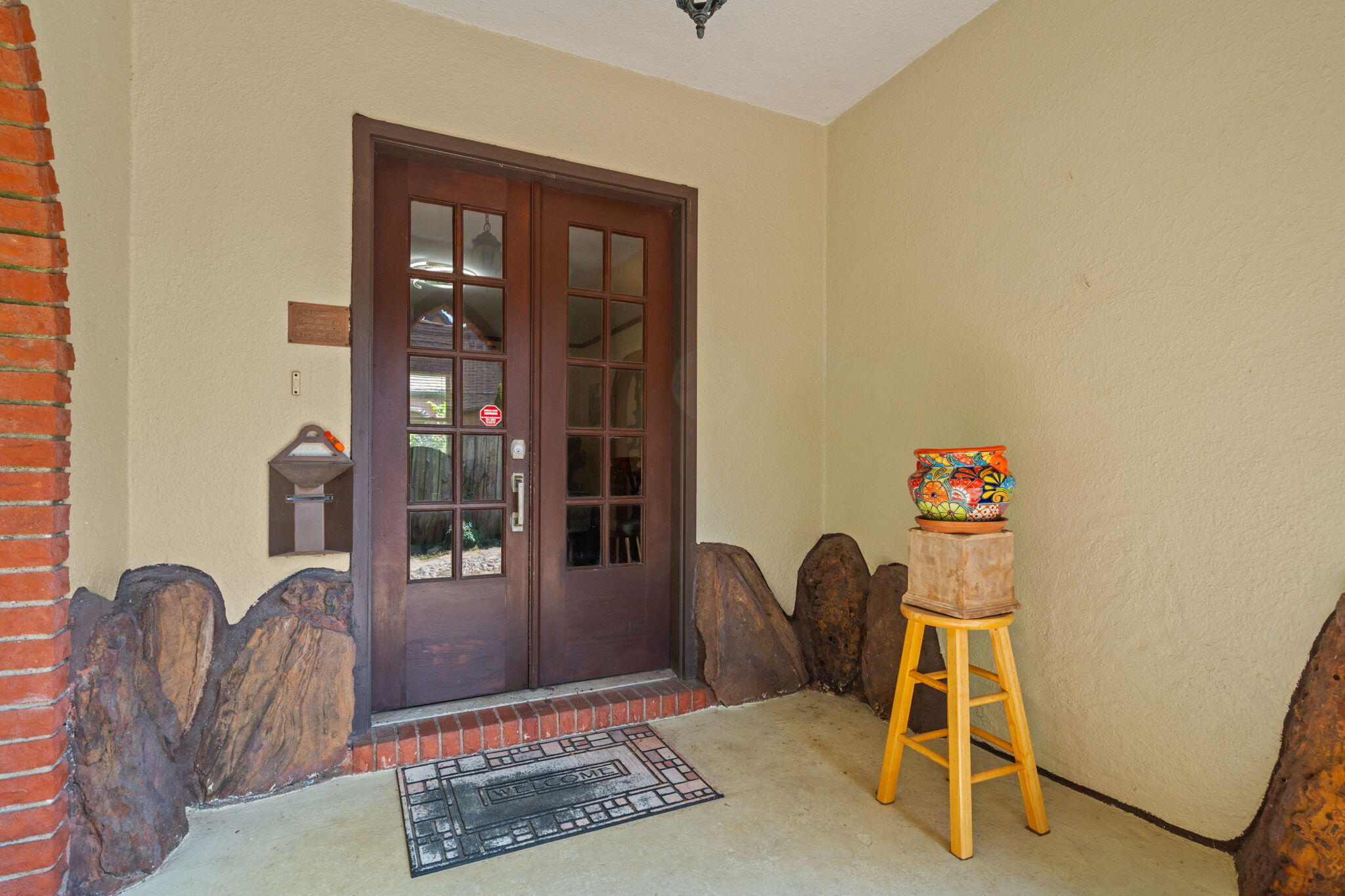 1710 South Kimbrough Avenue Property Photo 6