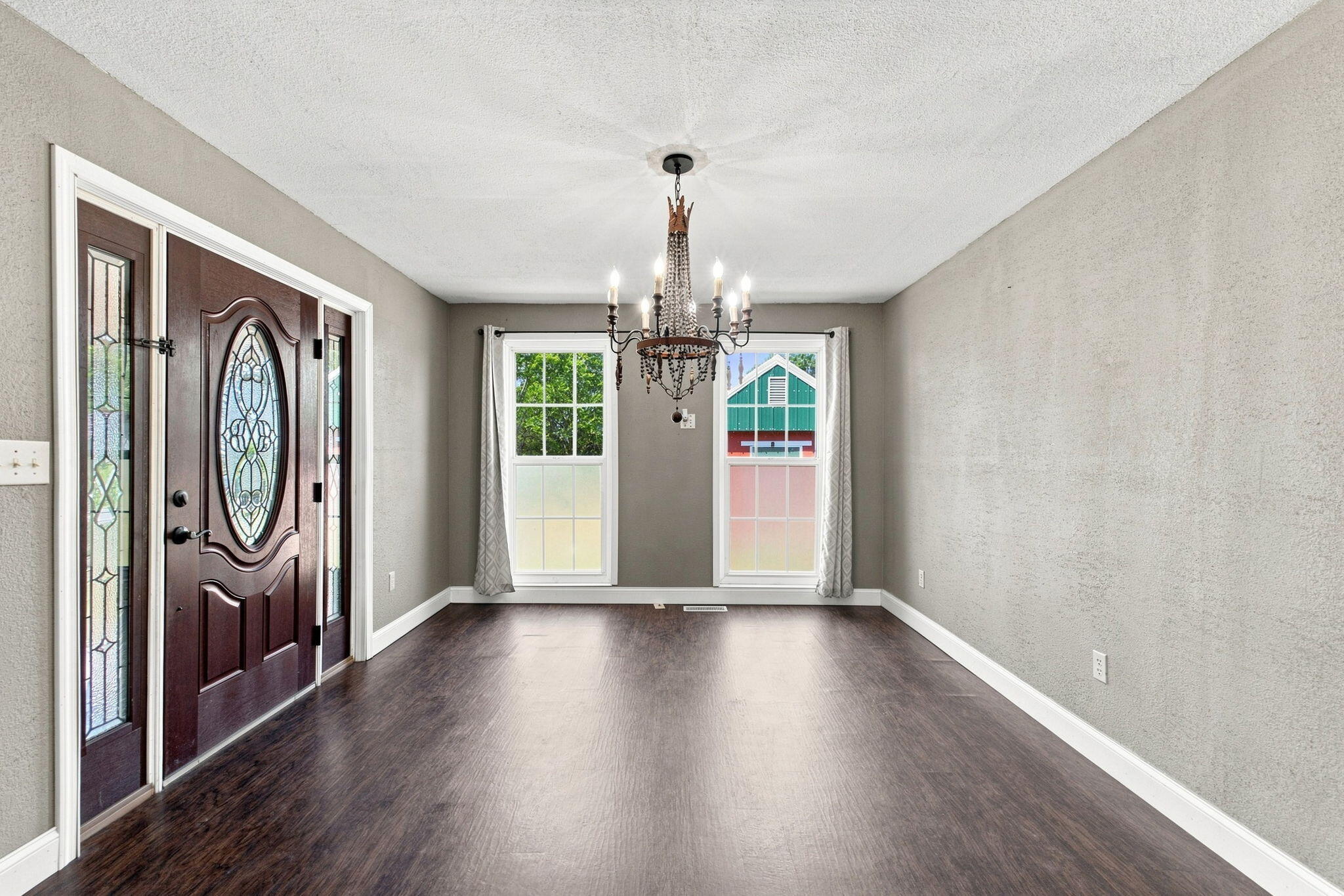 17624 Lawrence 2090 Property Photo 7