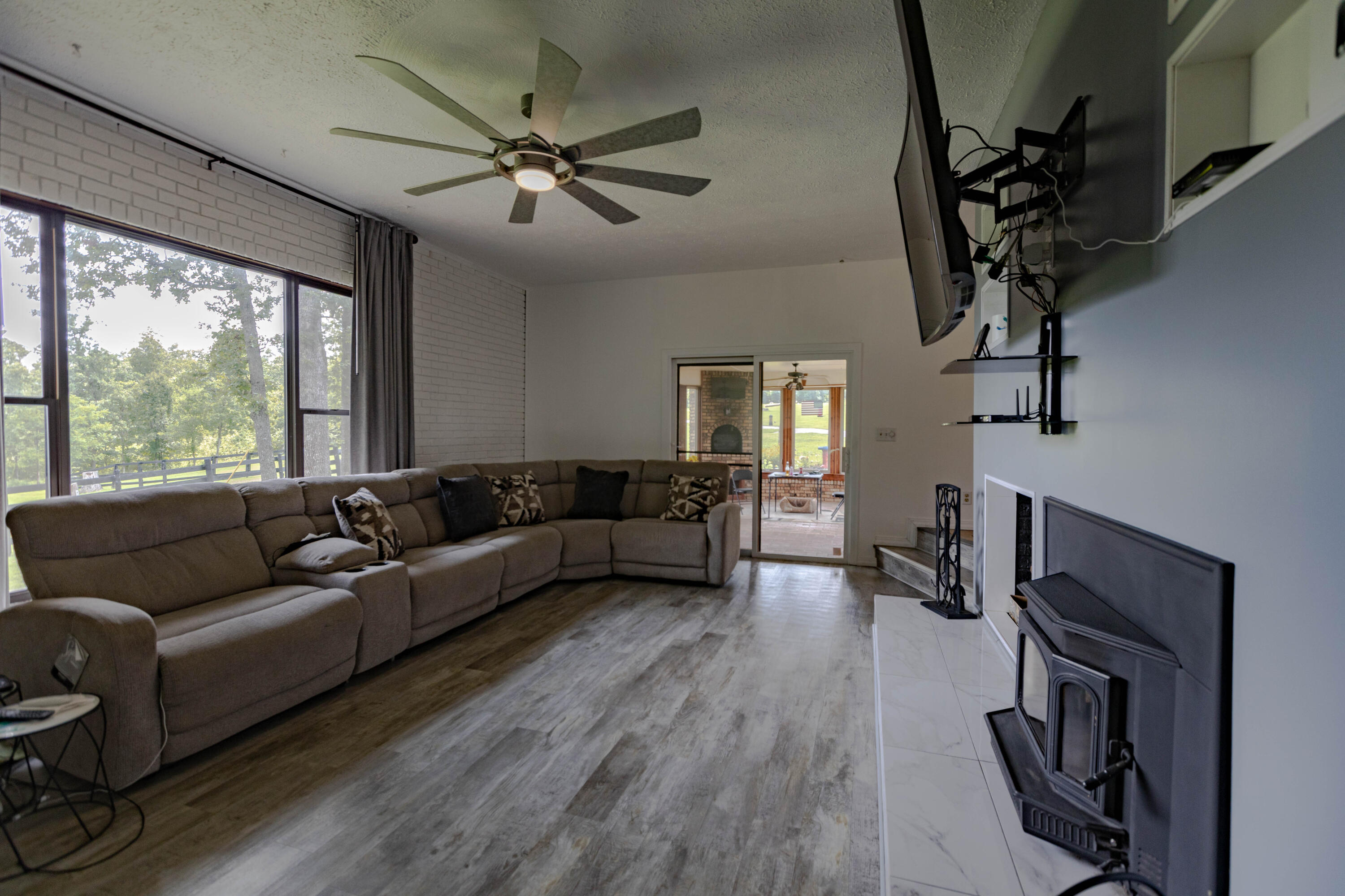 273 Pvt Ln 315 Property Photo 10