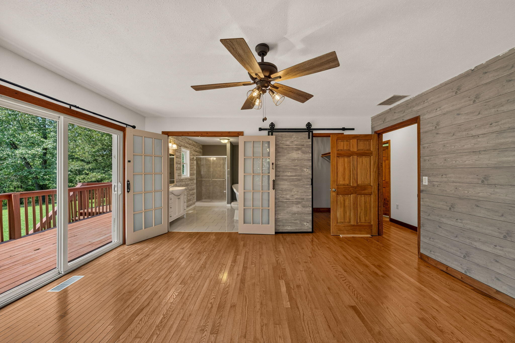22962 State Highway Tt Property Photo 31