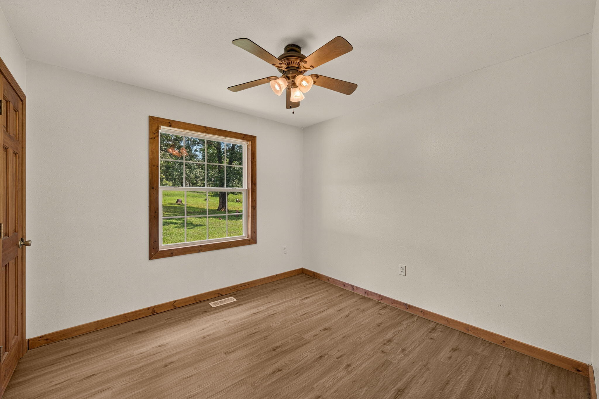 22962 State Highway Tt Property Photo 41