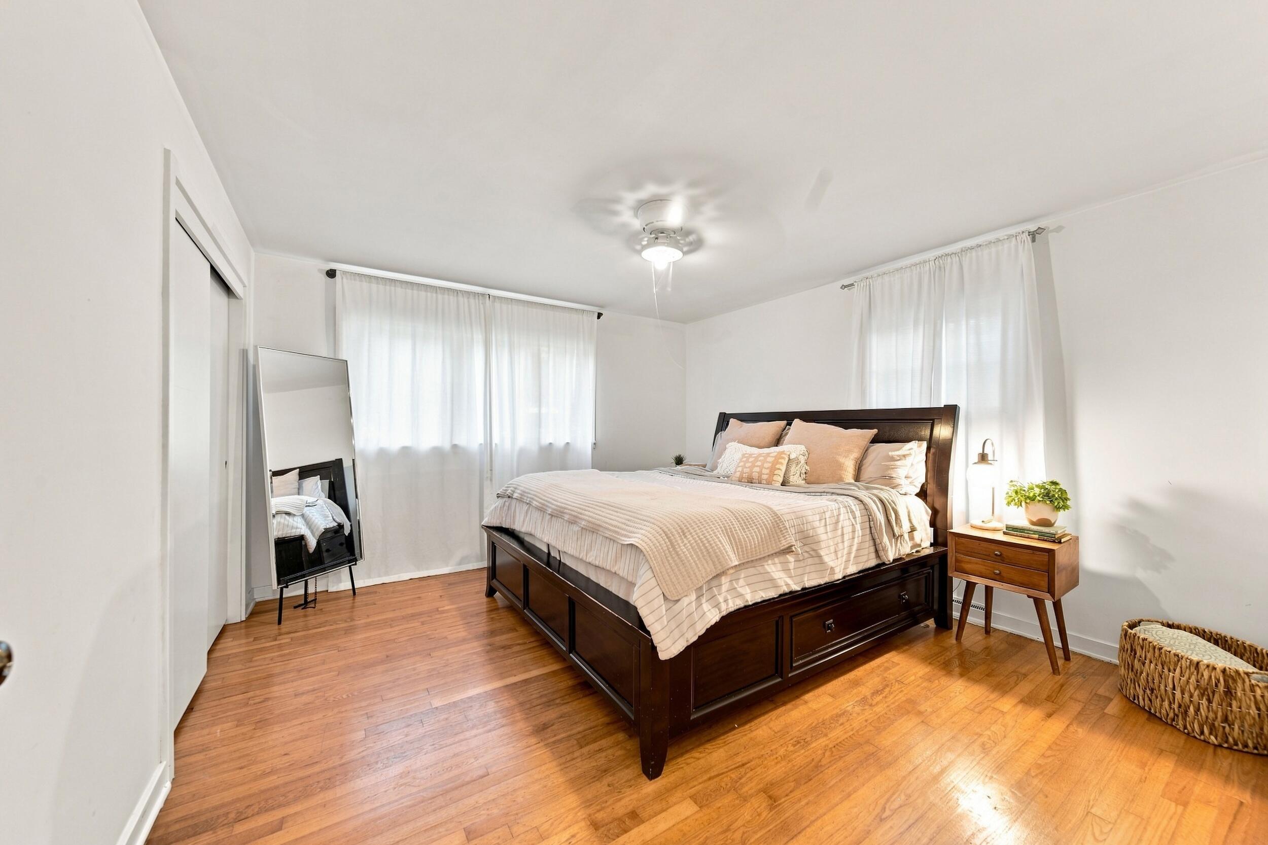 2453 South Luster Avenue Property Photo 26