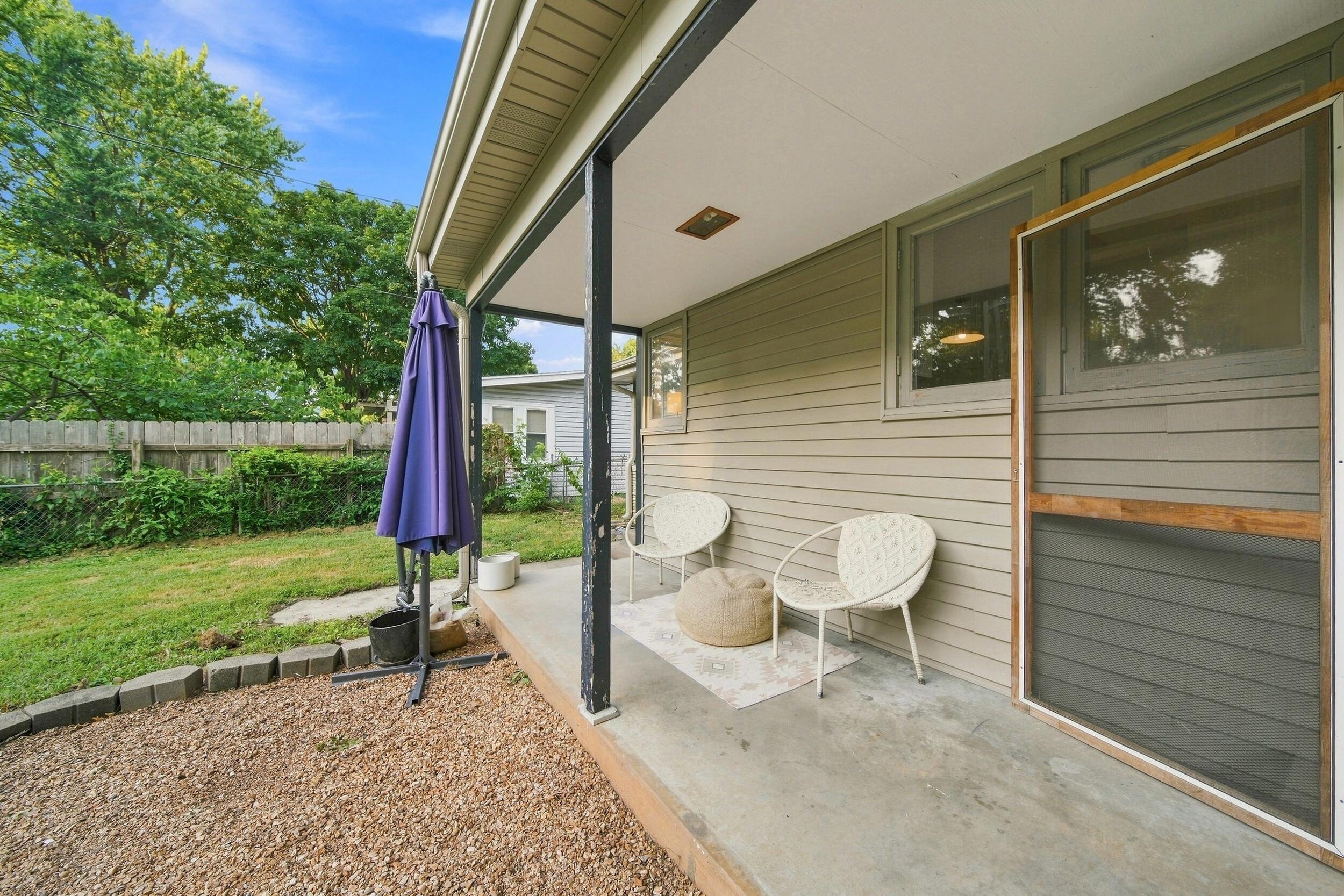 2453 South Luster Avenue Property Photo 35