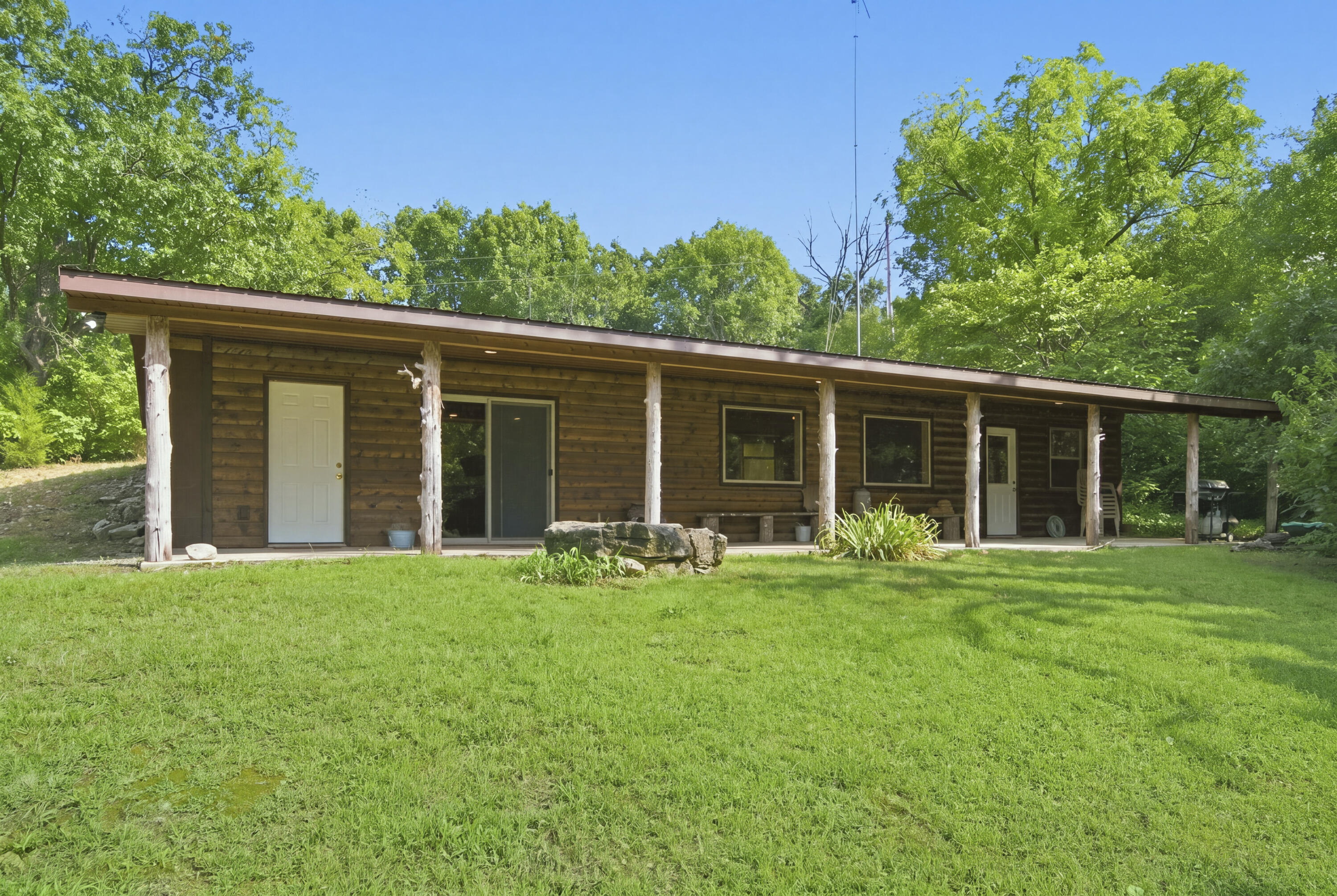 230 Staake Spur Property Photo 3