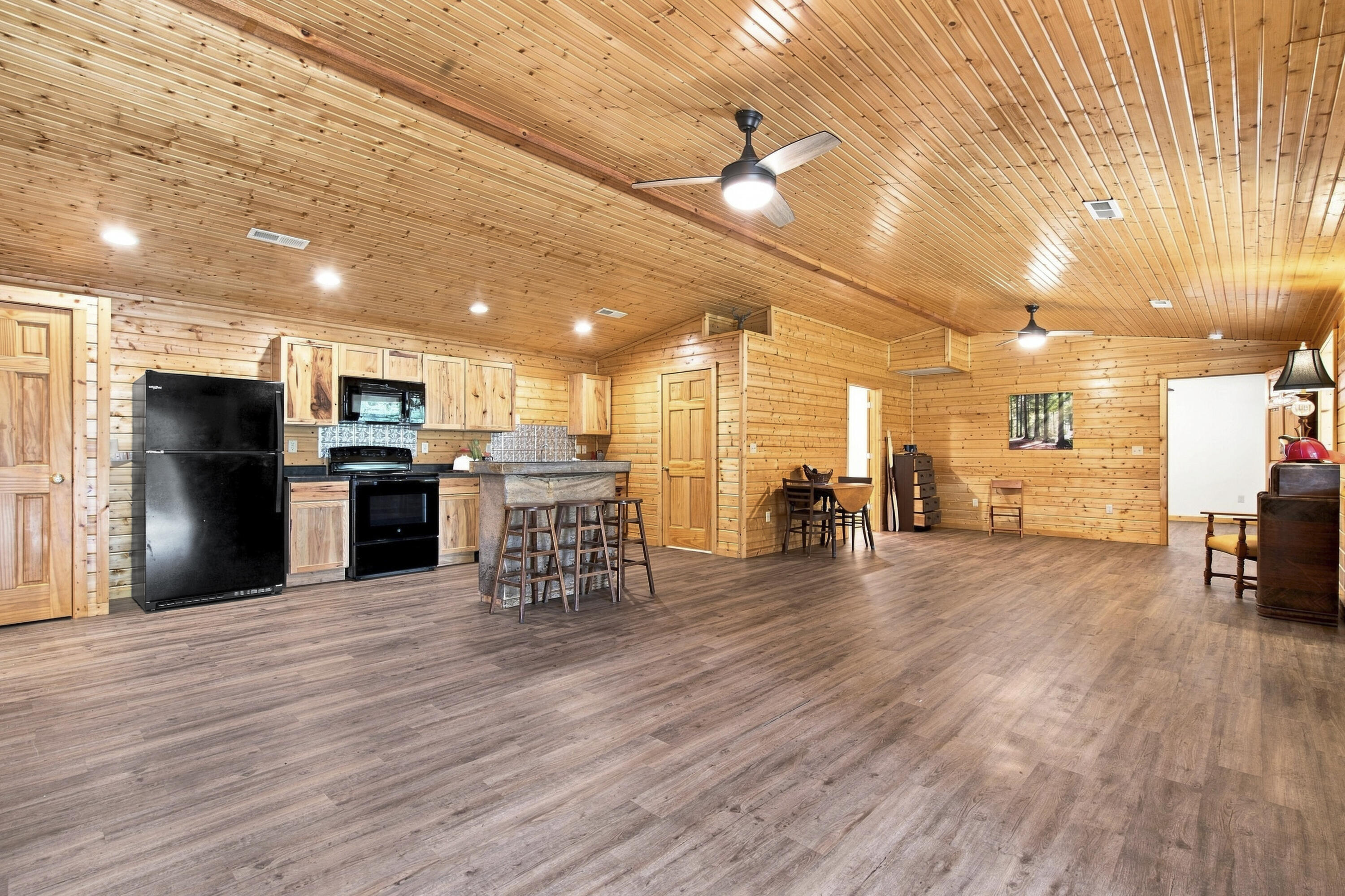 230 Staake Spur Property Photo 6