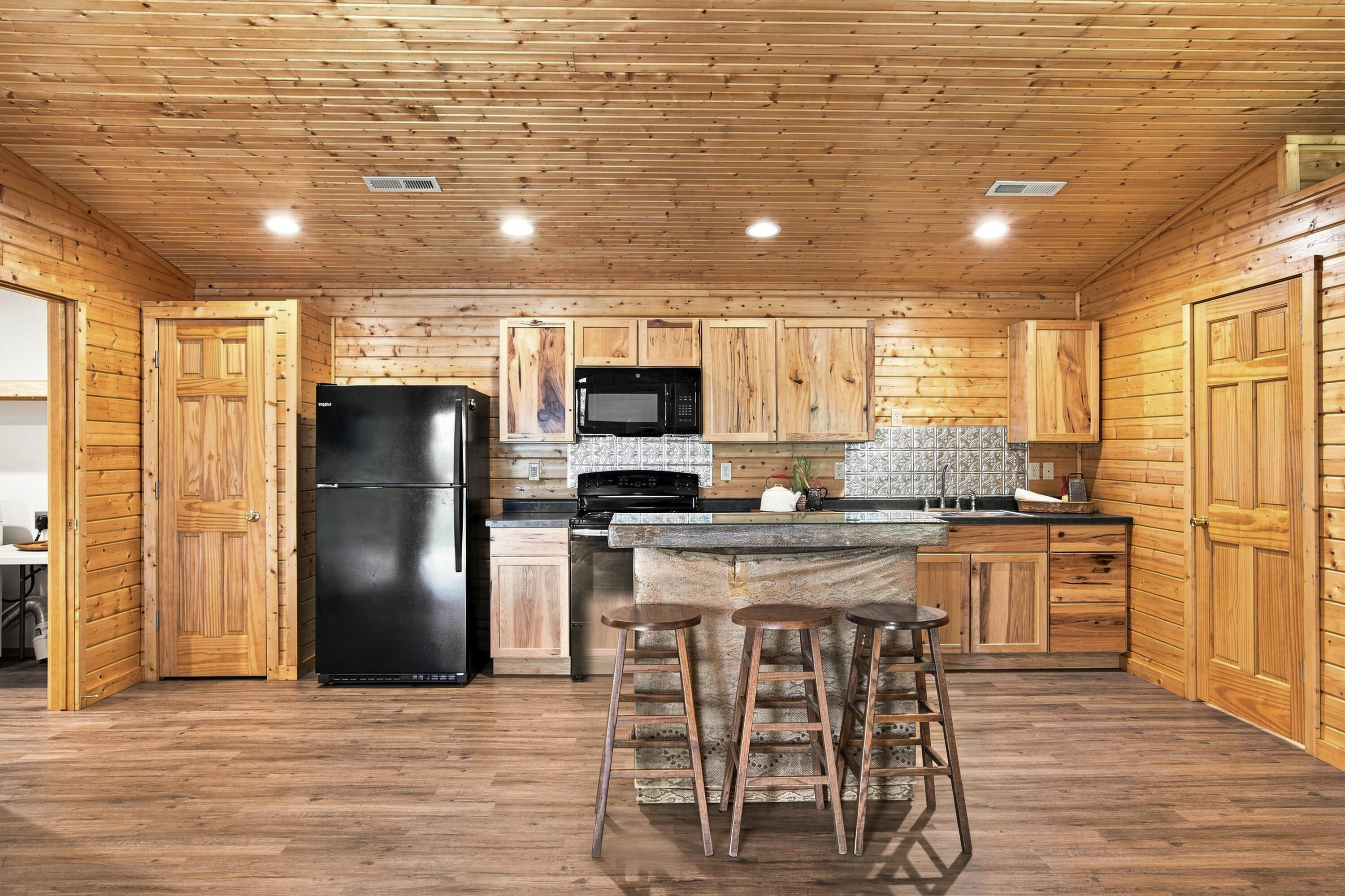 230 Staake Spur Property Photo 9