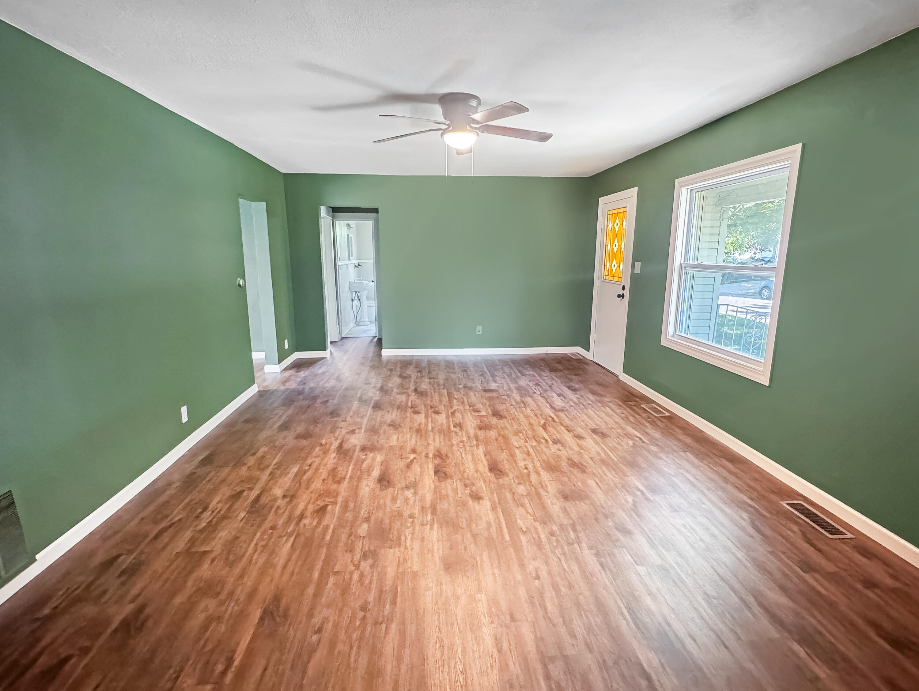 716 Campbell Street Property Photo 3