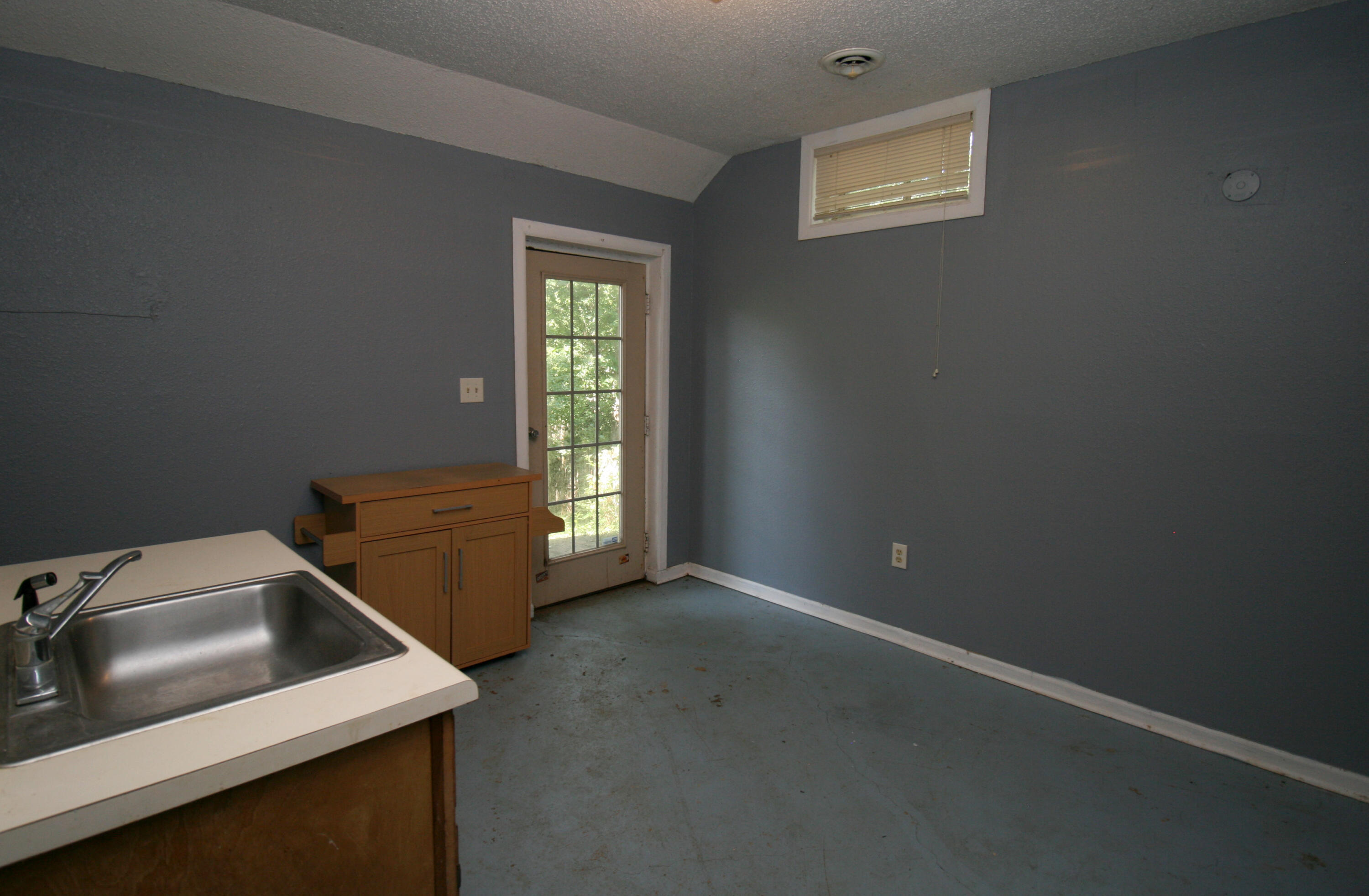 1201 East East Court Property Photo 14