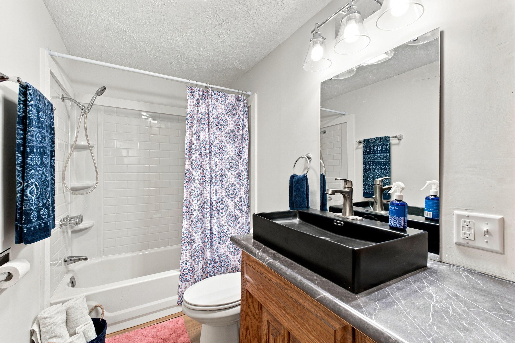 404 North Hartford Avenue Property Photo 4