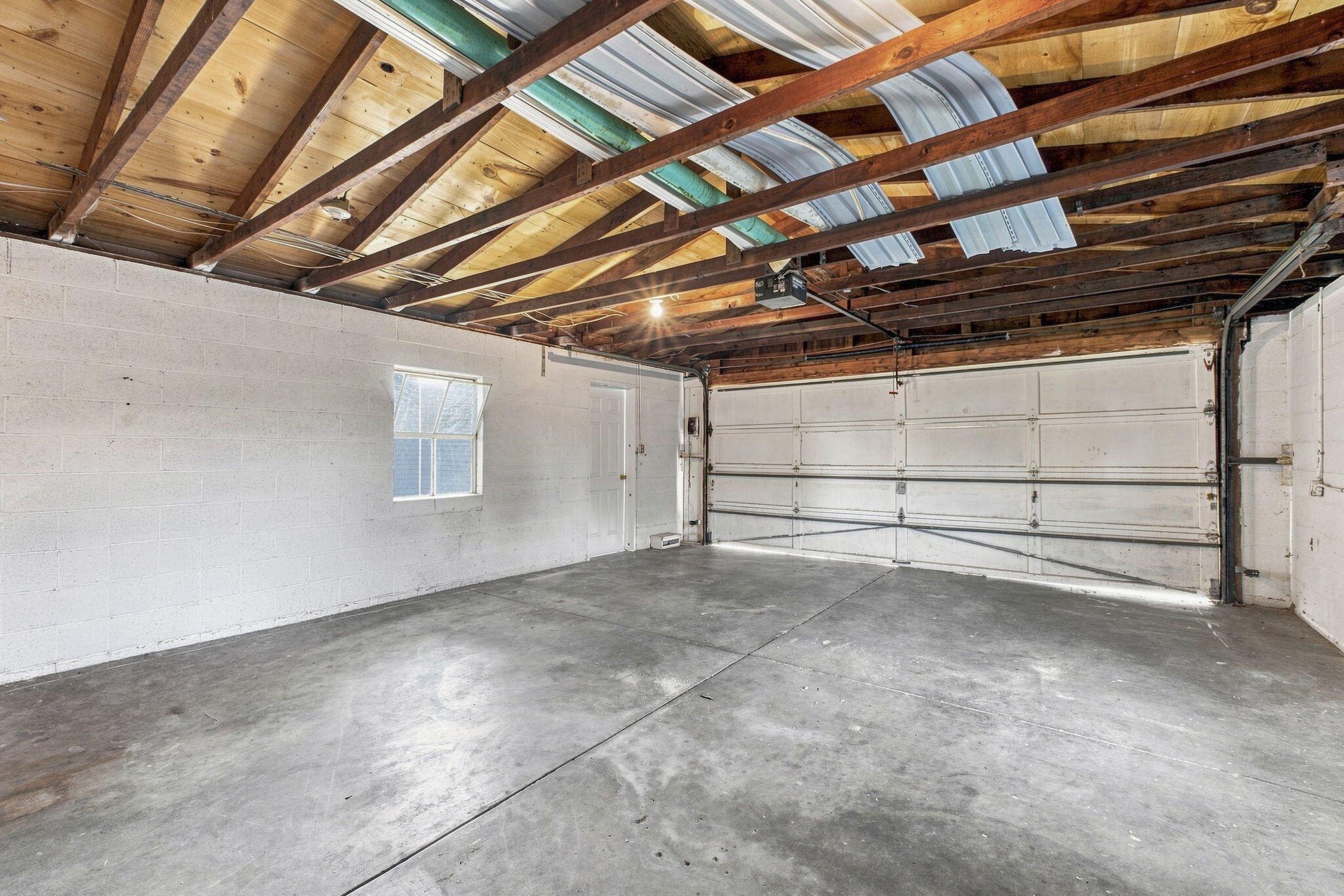 404 North Hartford Avenue Property Photo 16