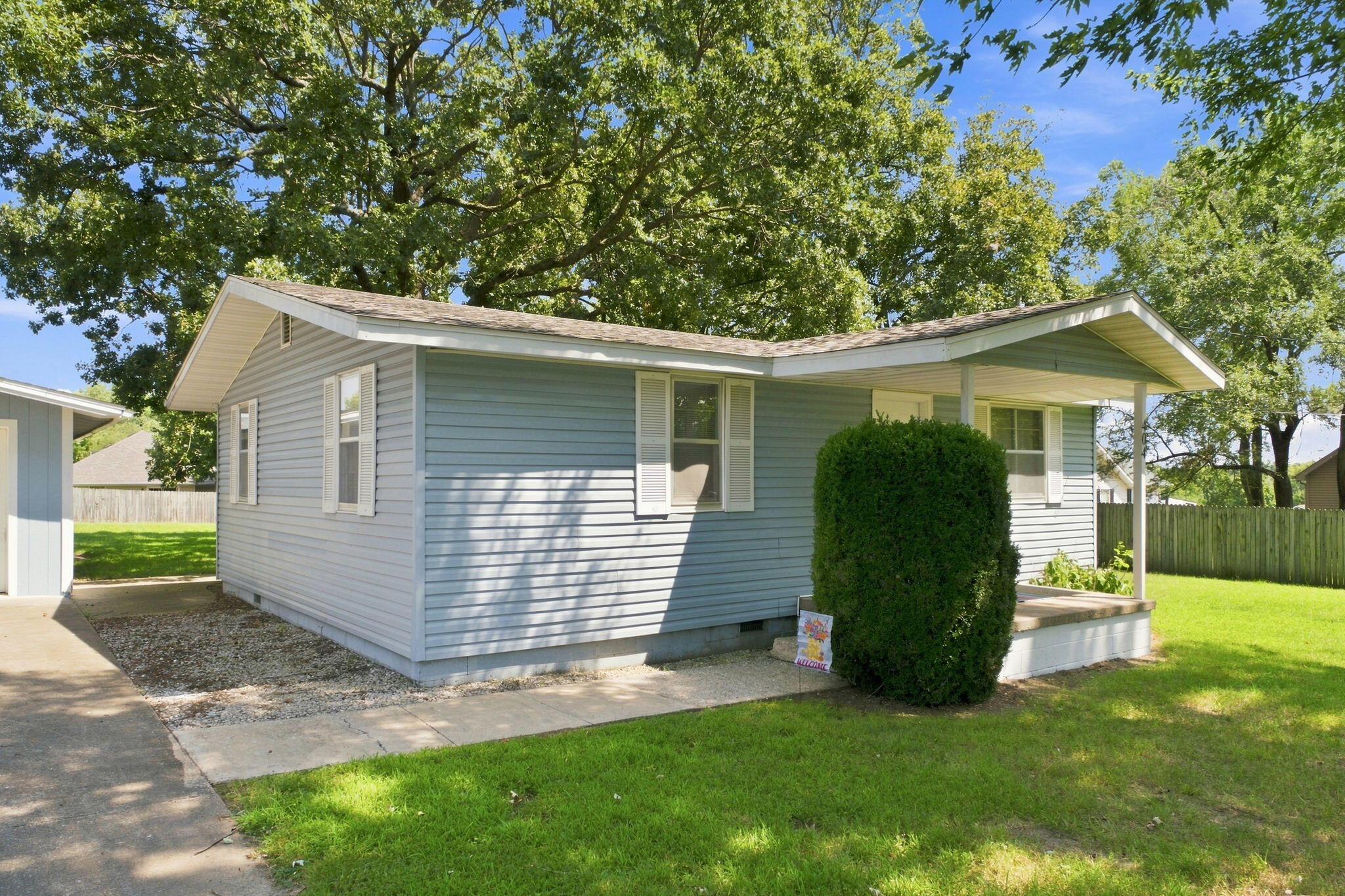 404 North Hartford Avenue Property Photo 18