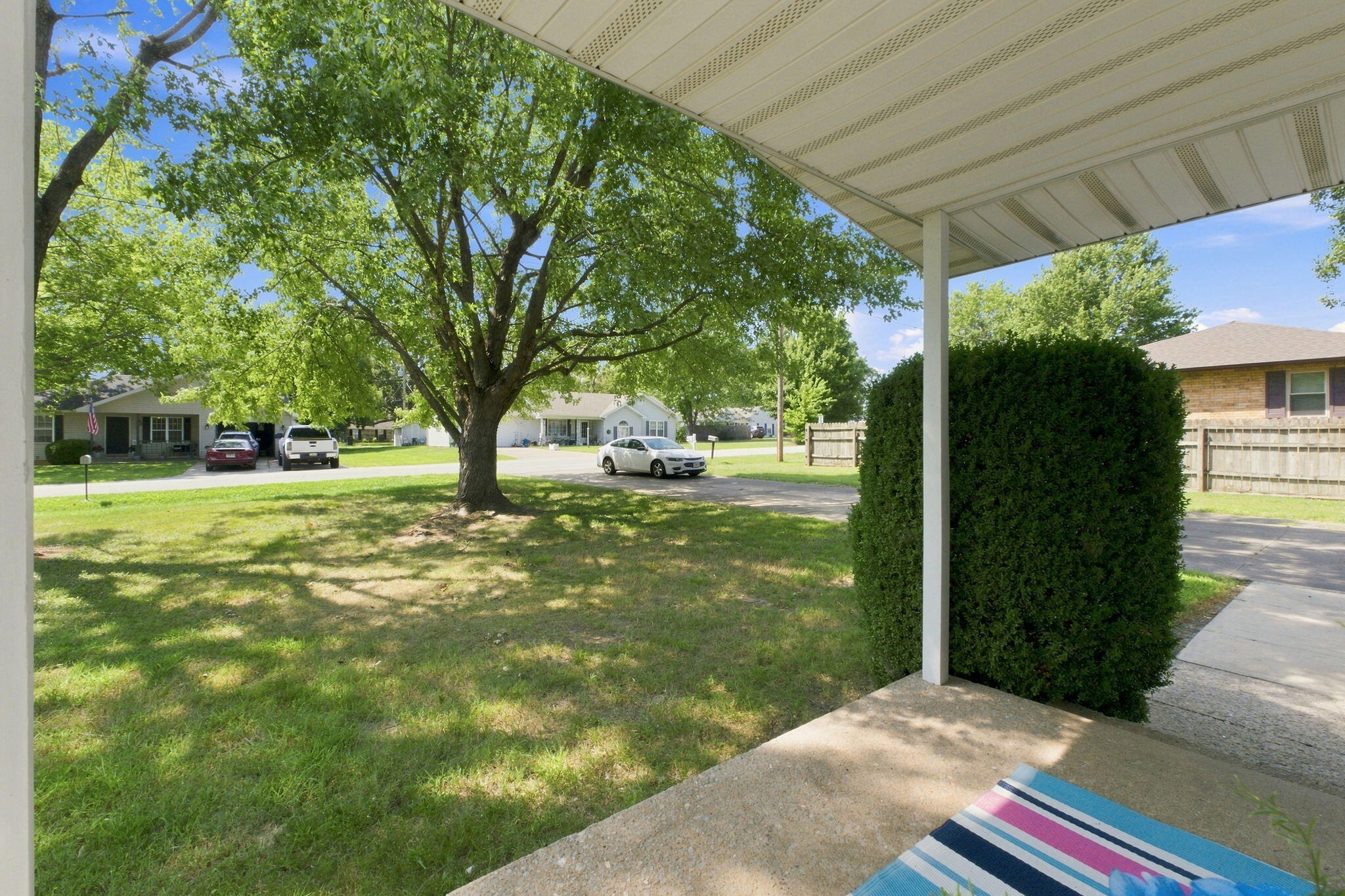 404 North Hartford Avenue Property Photo 21