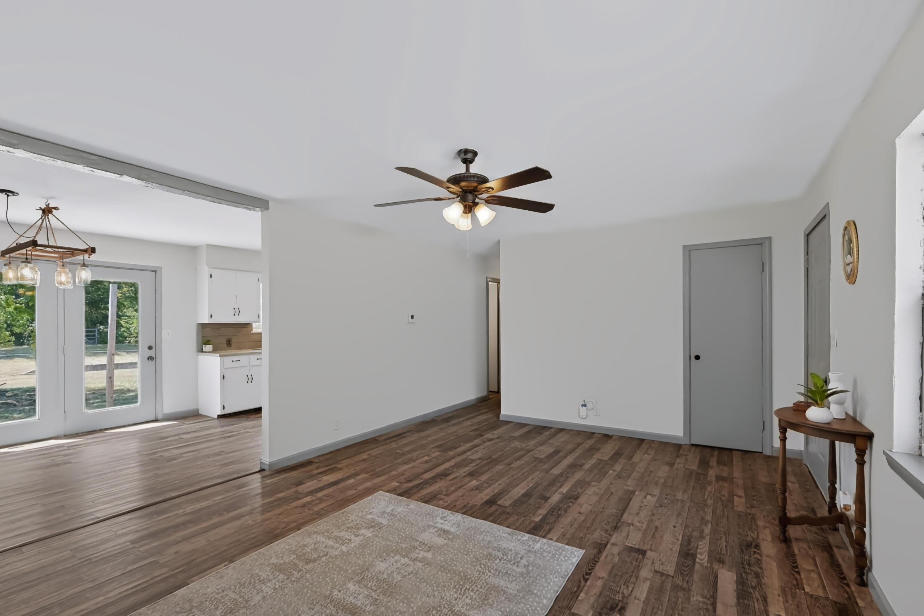 106 Azalea Street Property Photo 6