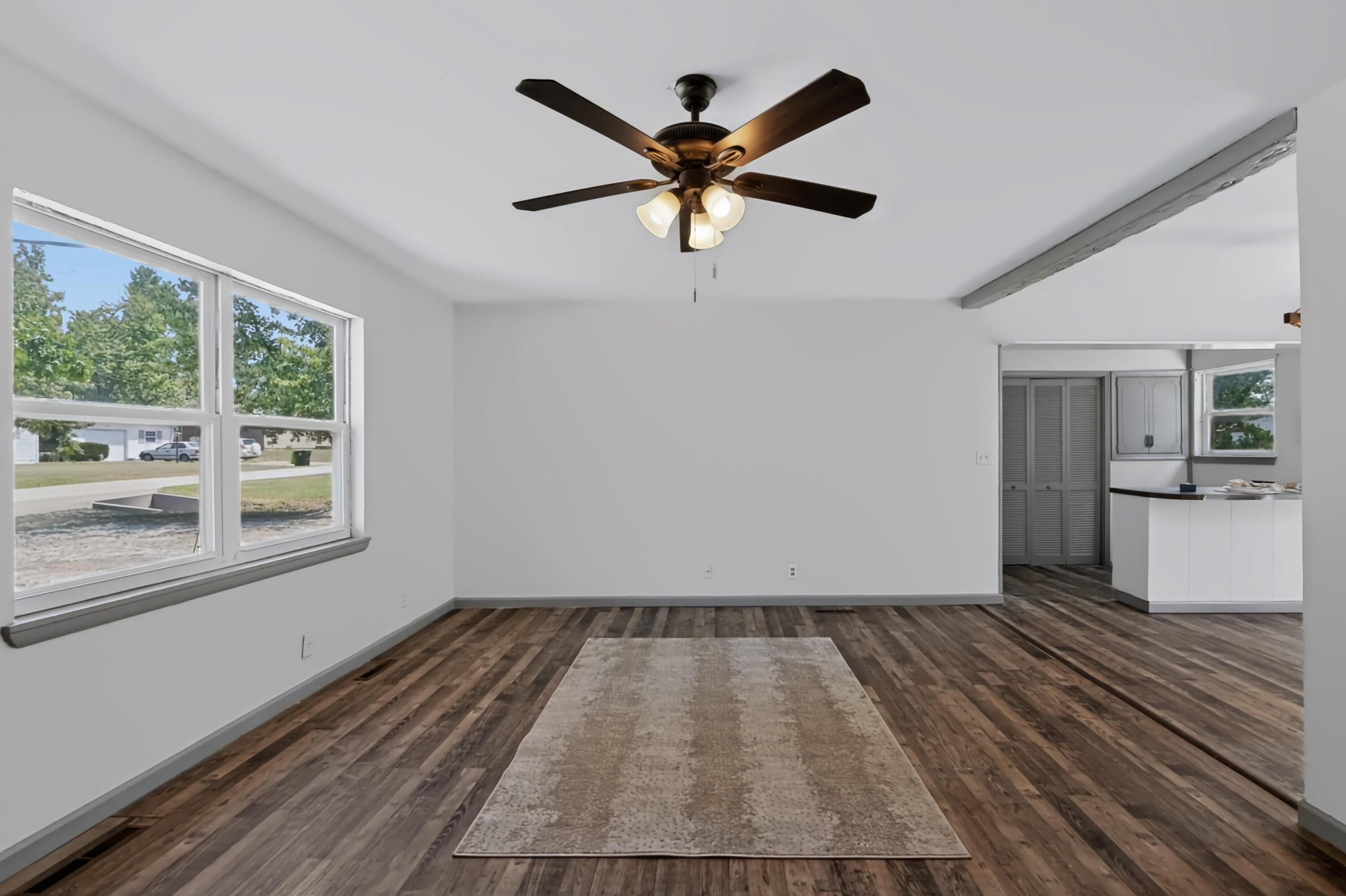 106 Azalea Street Property Photo 8