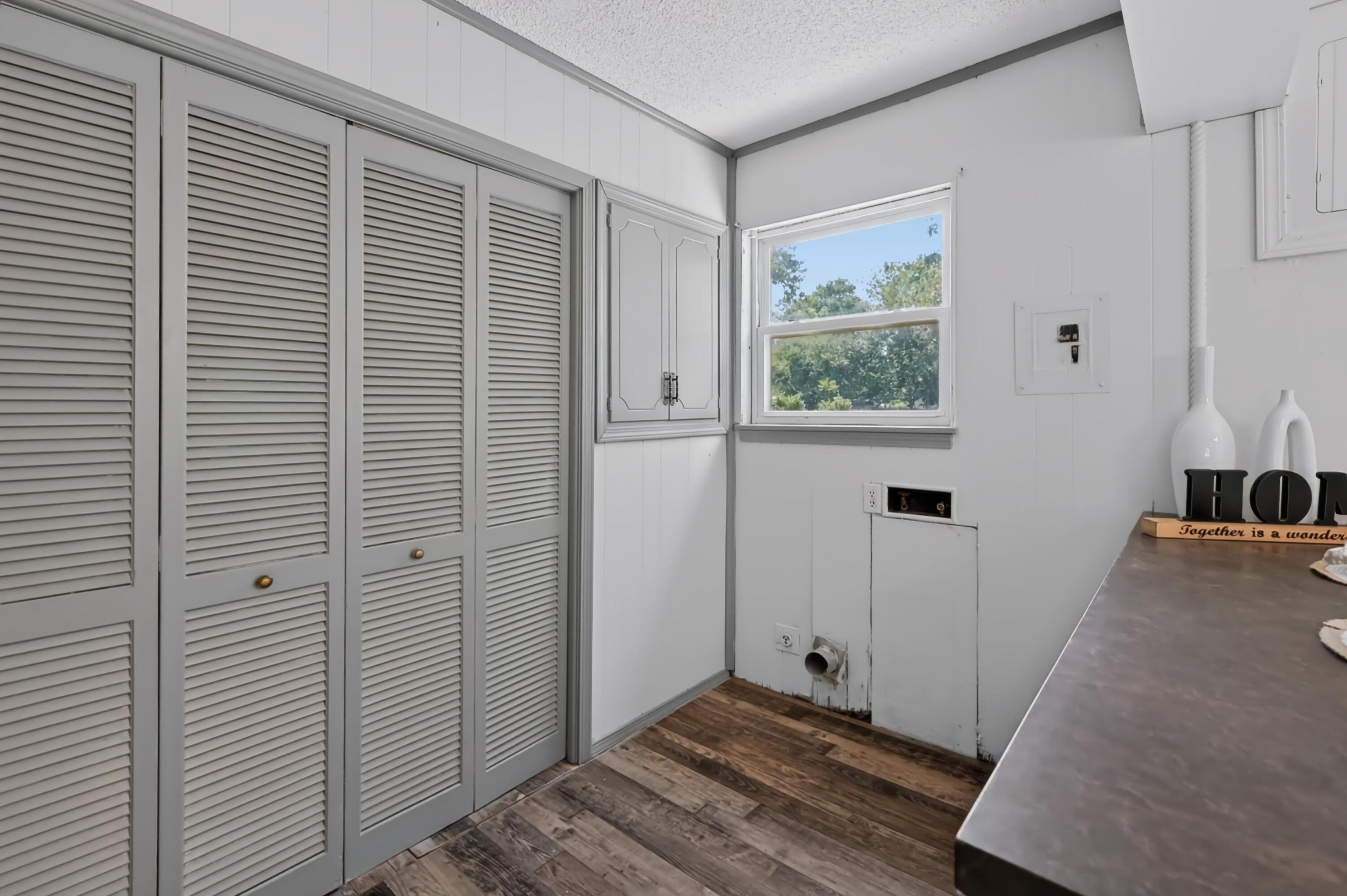 106 Azalea Street Property Photo 16